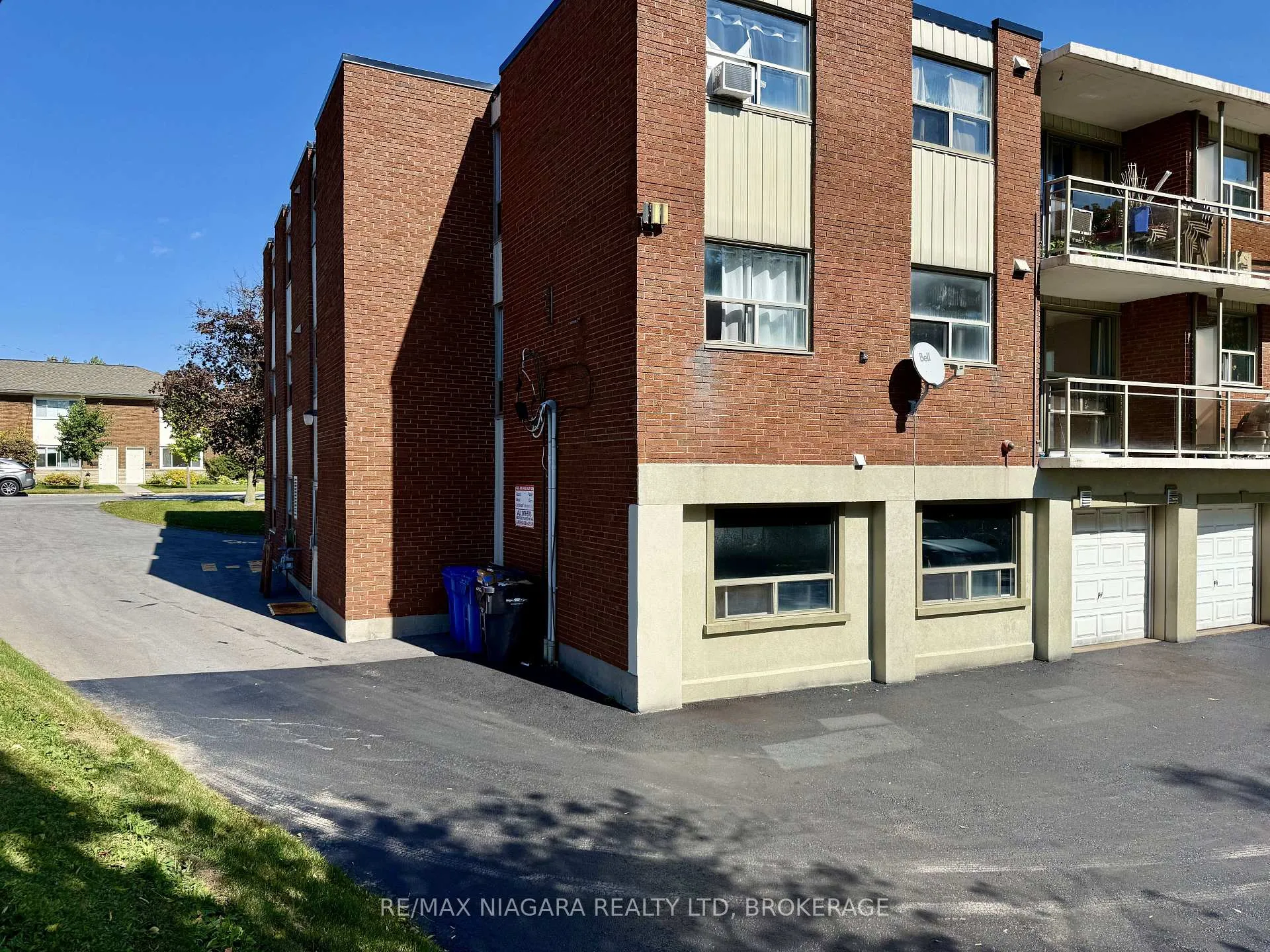 Photo 48 of Unit 102, 7 Riverview Boulevard, St. Catharines, Glendale/Glenridge — HOMEH
