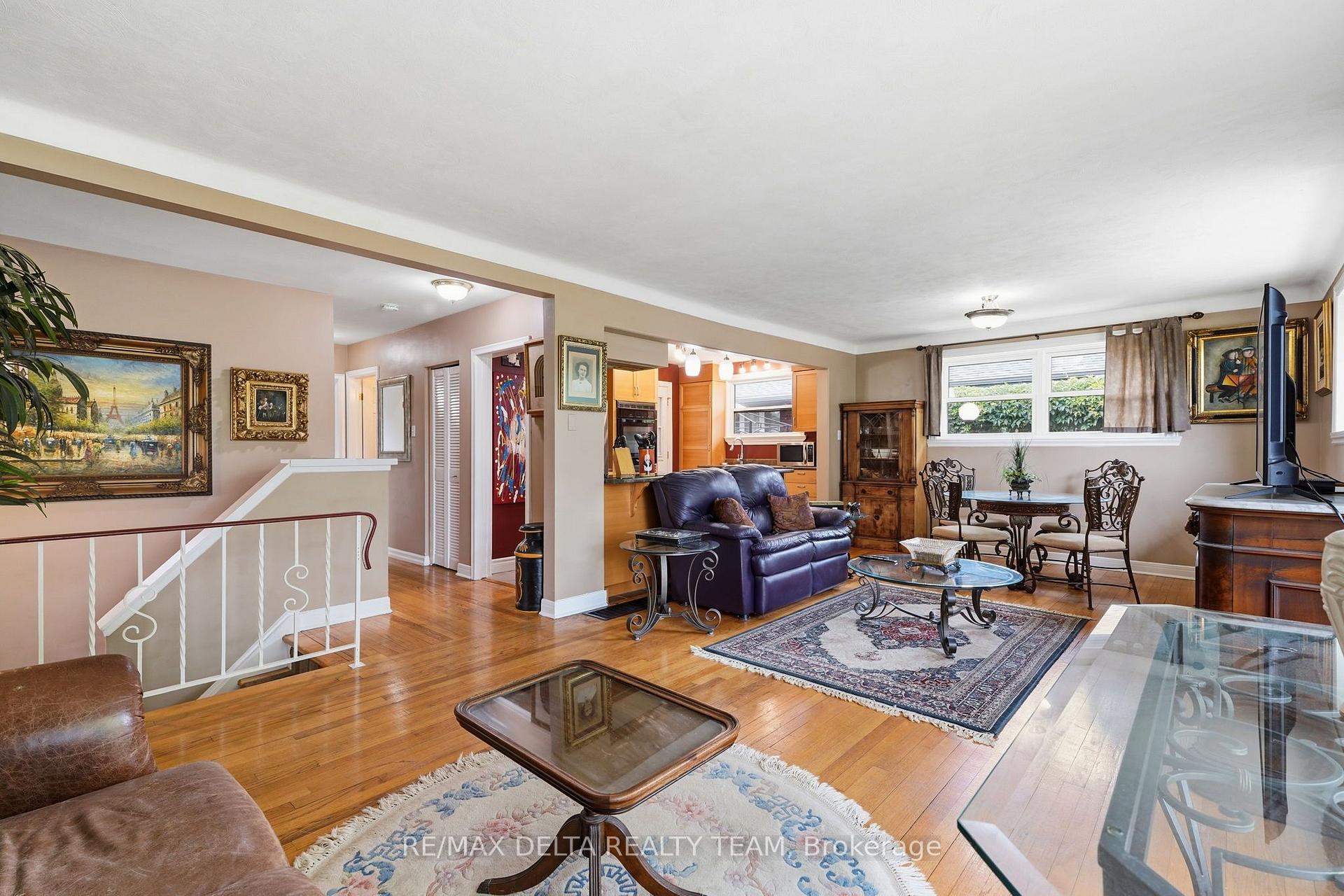 Photo 7 of 2162 Rushton Road, Ottawa, McKellar Heights/Glabar Park — HOMEH