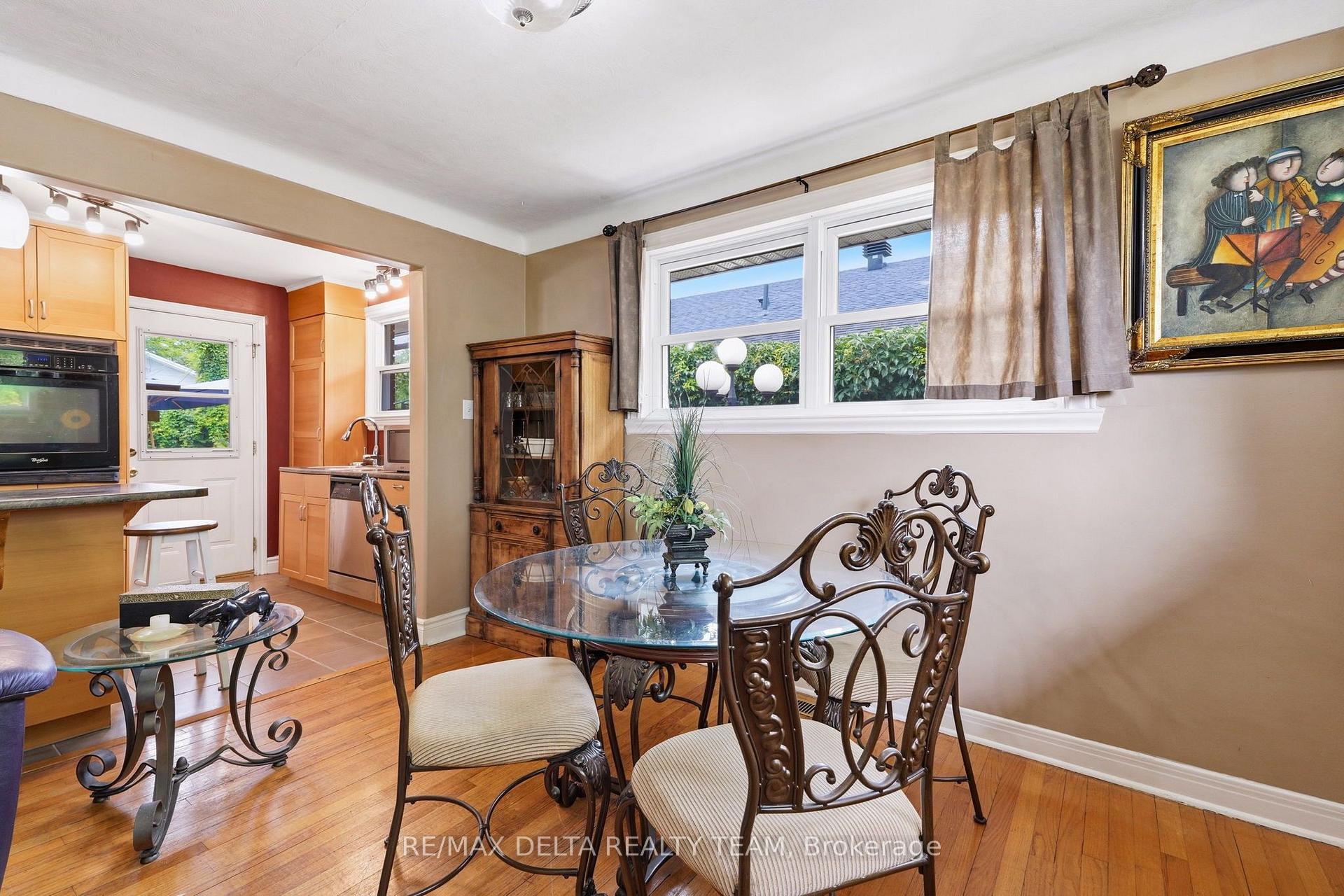 Photo 11 of 2162 Rushton Road, Ottawa, McKellar Heights/Glabar Park — HOMEH