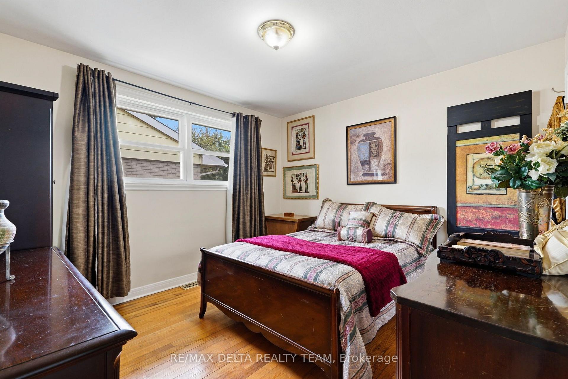 Photo 12 of 2162 Rushton Road, Ottawa, McKellar Heights/Glabar Park — HOMEH