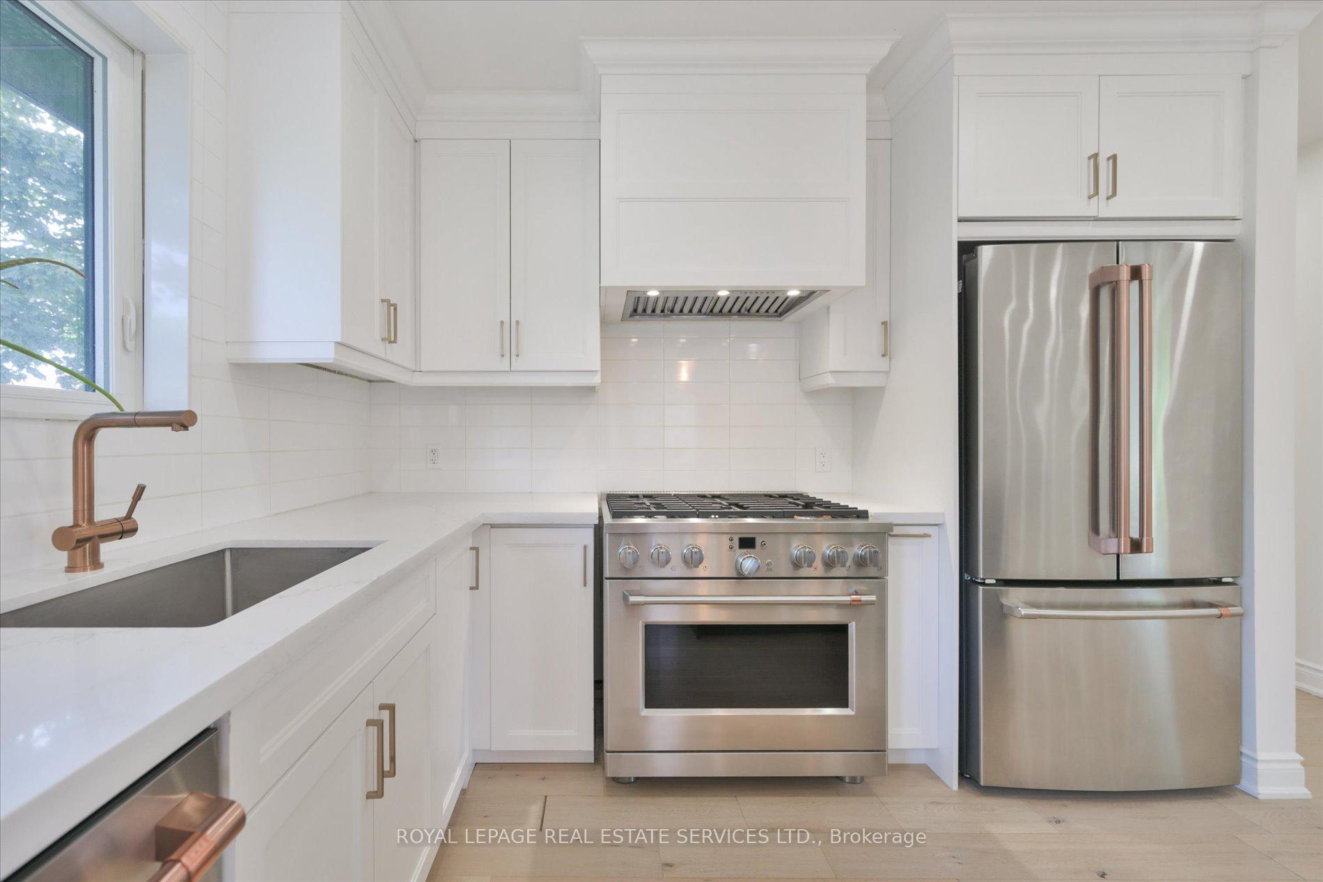 Photo 18 of 18 Celestine Drive, Etobicoke, Willowridge-Martingrove-Richview — HOMEH