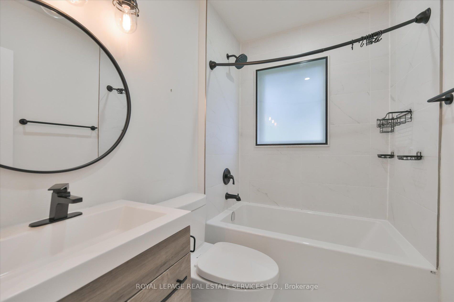 Photo 27 of 18 Celestine Drive, Etobicoke, Willowridge-Martingrove-Richview — HOMEH