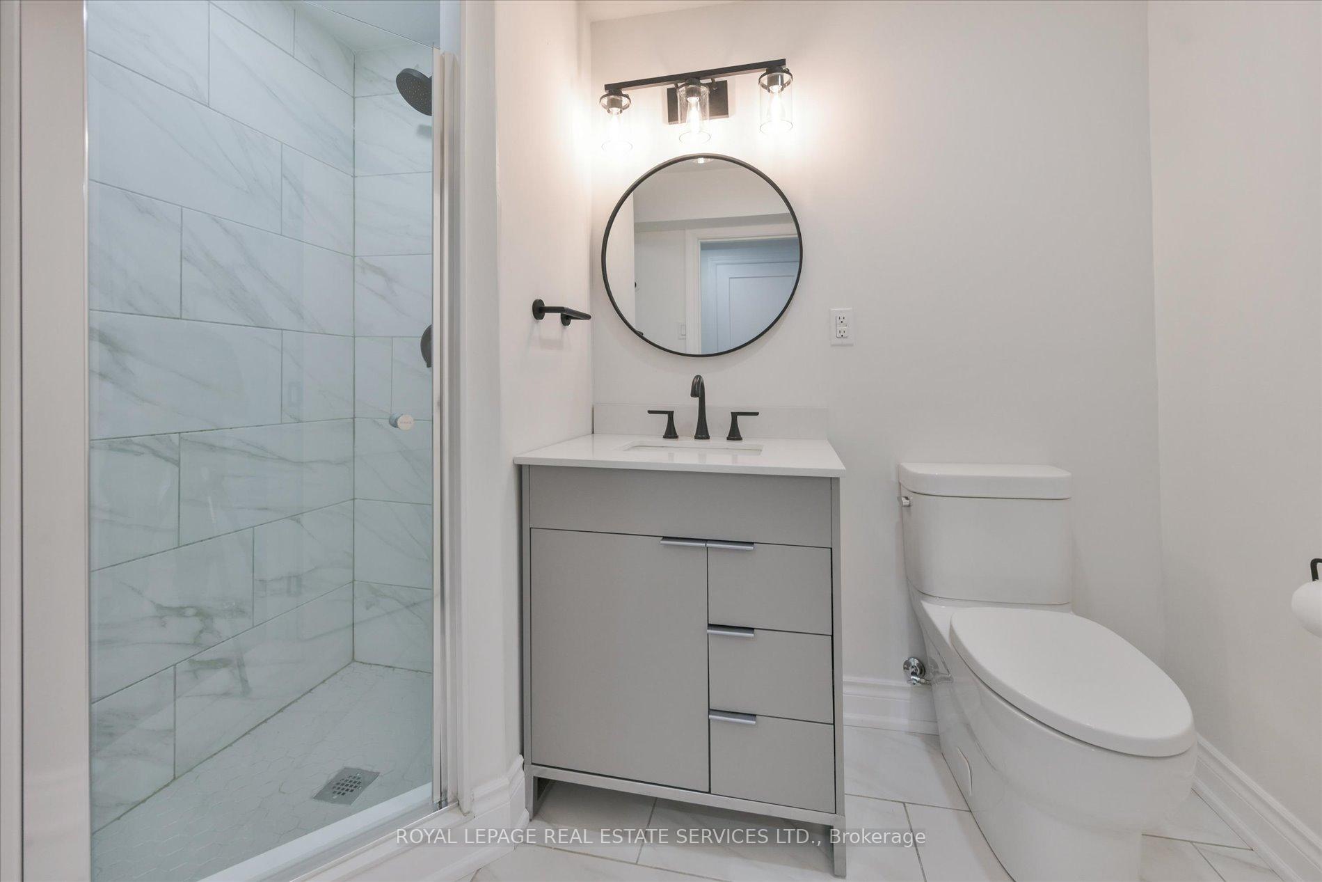 Photo 34 of 18 Celestine Drive, Etobicoke, Willowridge-Martingrove-Richview — HOMEH