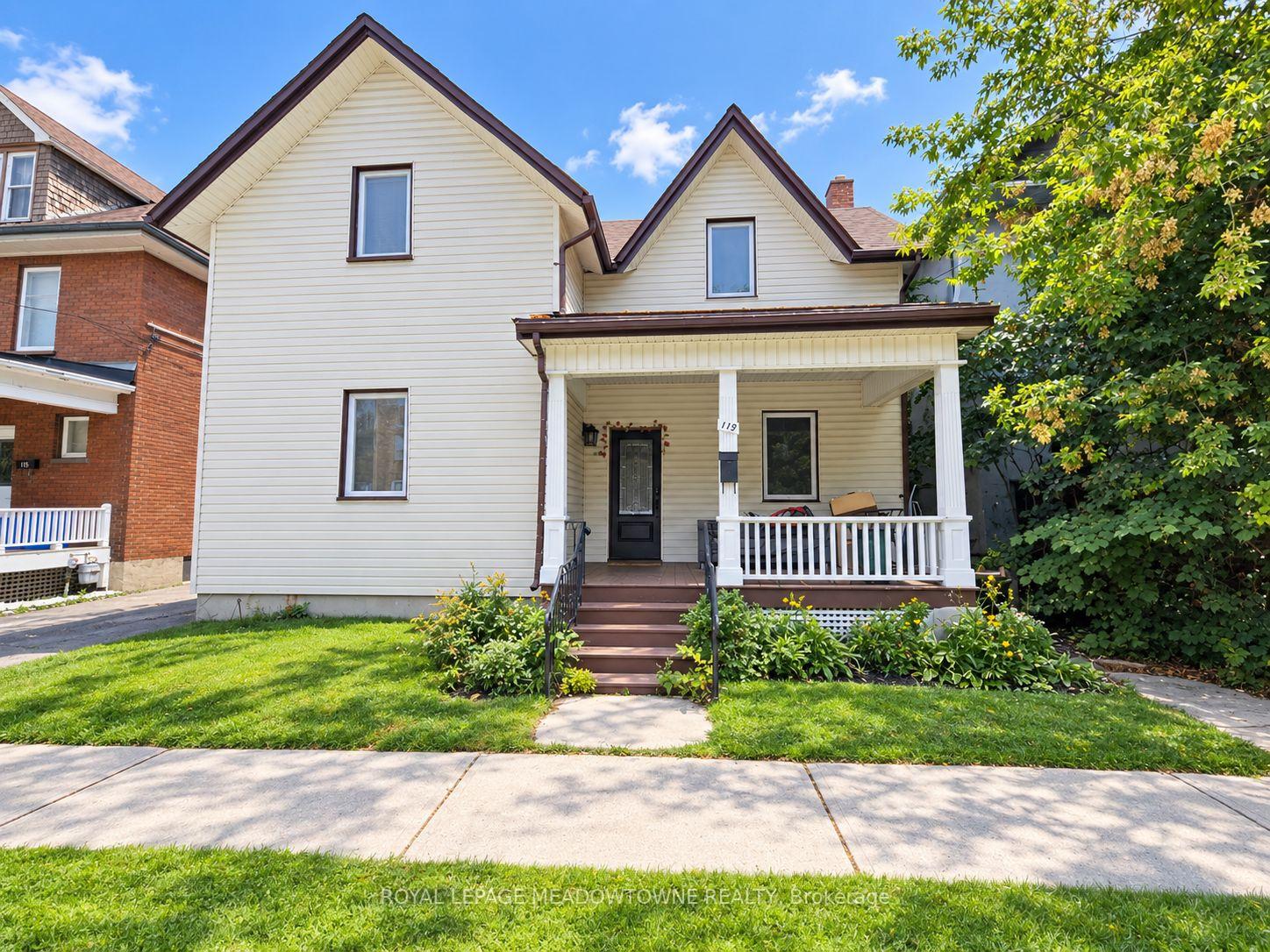 Photo of 119 Colborne Street E