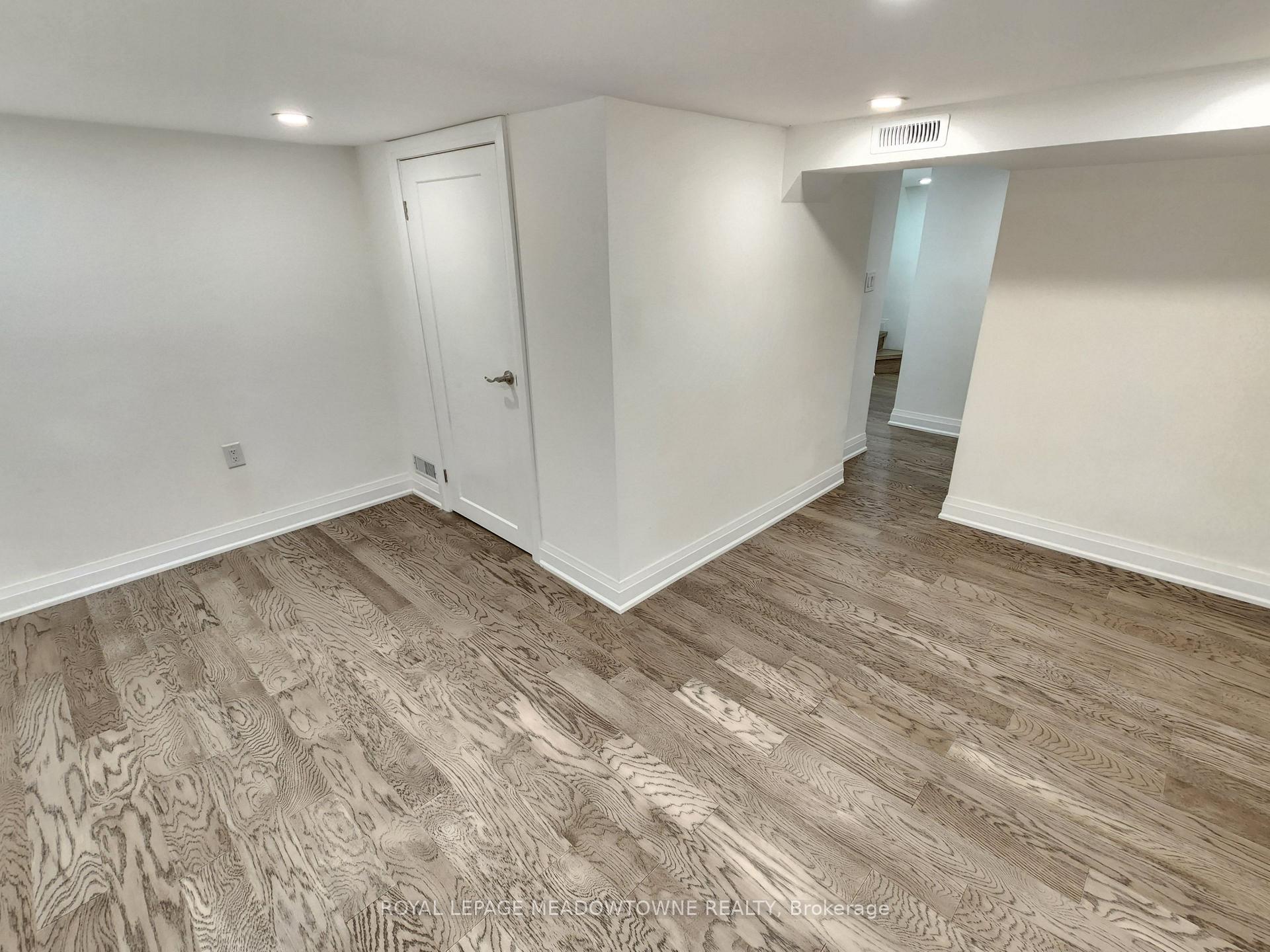 Photo 14 of 119 Colborne Street E, Oshawa, O'Neill — HOMEH