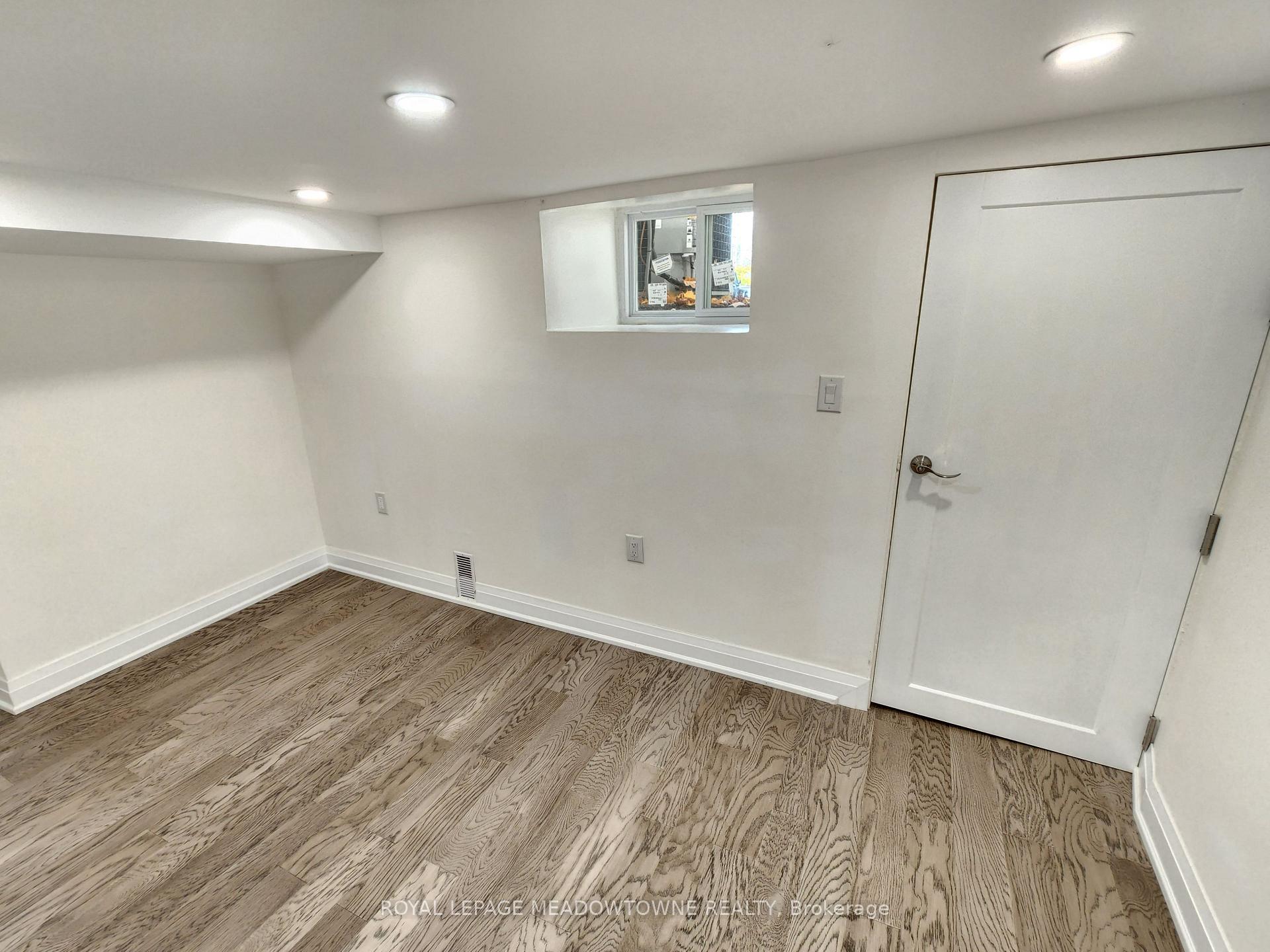 Photo 15 of 119 Colborne Street E, Oshawa, O'Neill — HOMEH