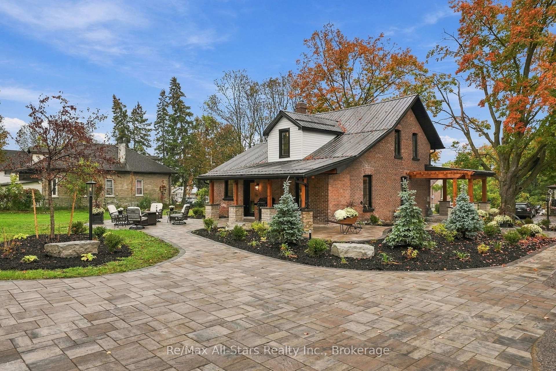 Photo 42 of 40 Caroline Street, Kawartha Lakes, Lindsay — HOMEH