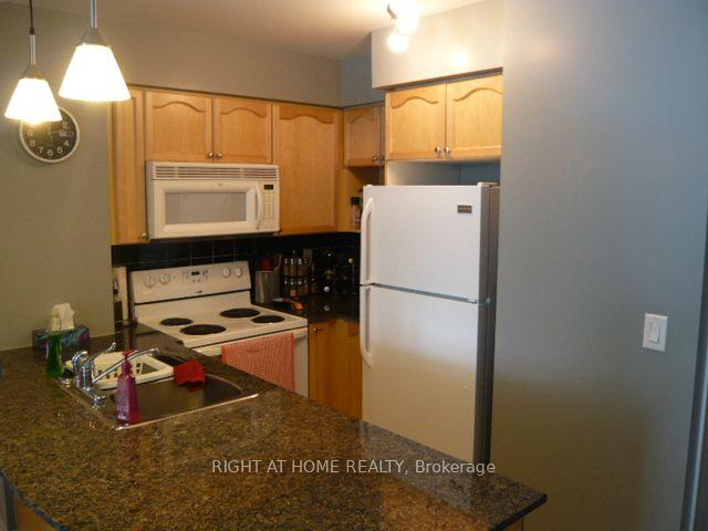 Photo 13 of Unit 2807, 18 Yonge Street, Toronto, Waterfront Communities — HOMEH