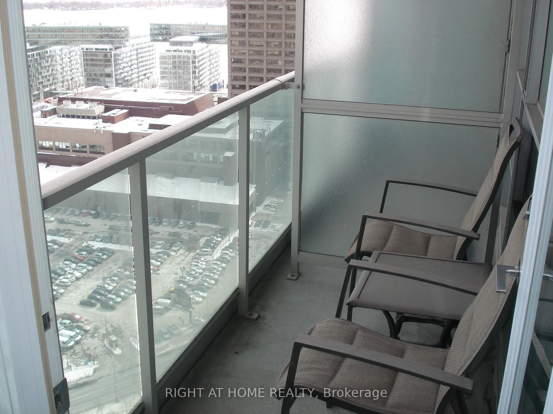 Photo 12 of Unit 2807, 18 Yonge Street, Toronto, Waterfront Communities — HOMEH
