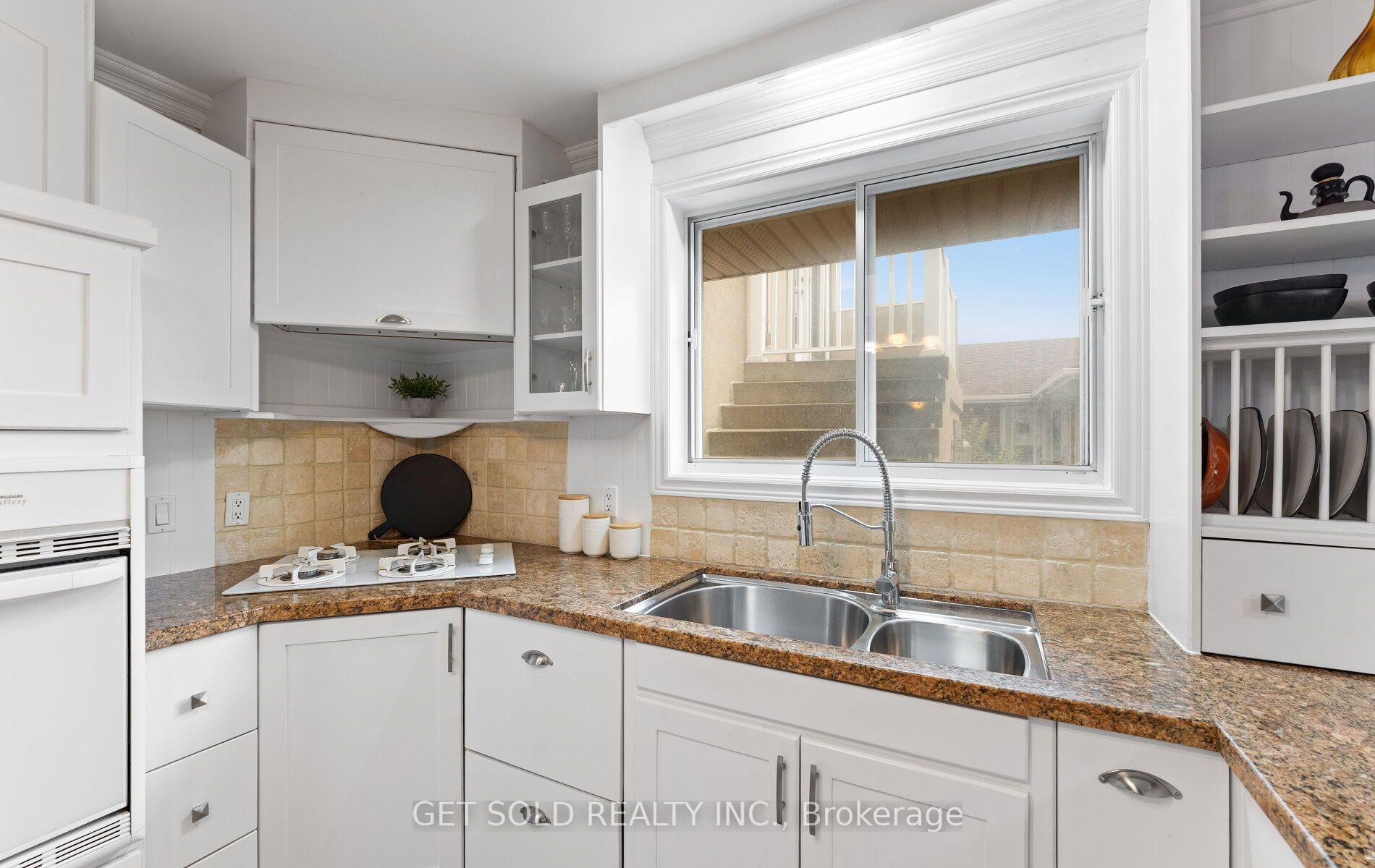 Photo 18 of 19 Feller Road, Etobicoke, Willowridge-Martingrove-Richview — HOMEH