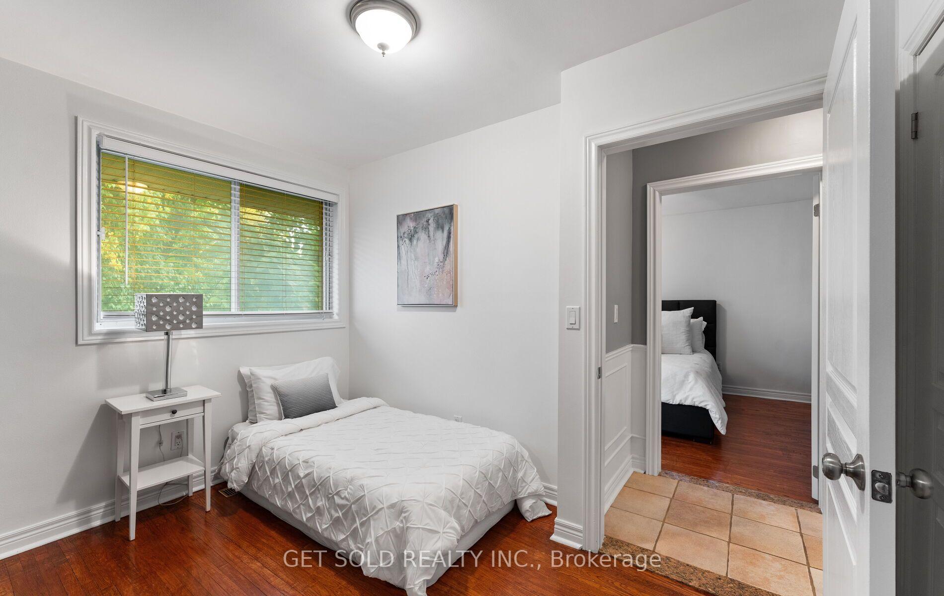 Photo 22 of 19 Feller Road, Etobicoke, Willowridge-Martingrove-Richview — HOMEH