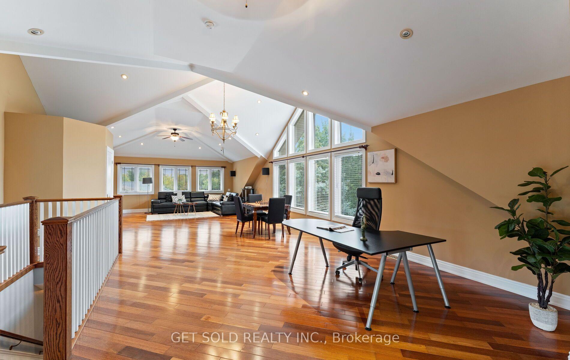 Photo 27 of 19 Feller Road, Etobicoke, Willowridge-Martingrove-Richview — HOMEH