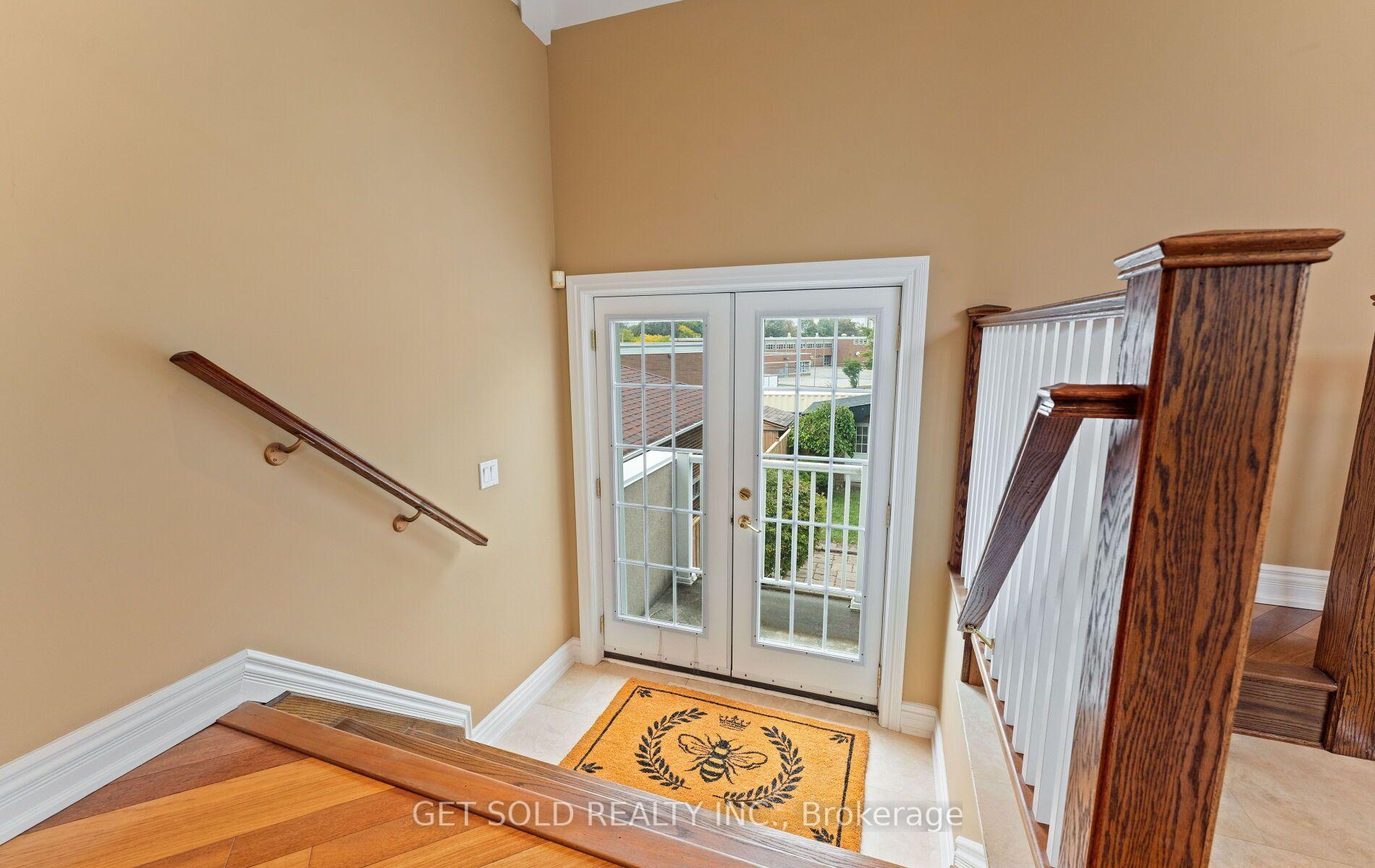 Photo 33 of 19 Feller Road, Etobicoke, Willowridge-Martingrove-Richview — HOMEH