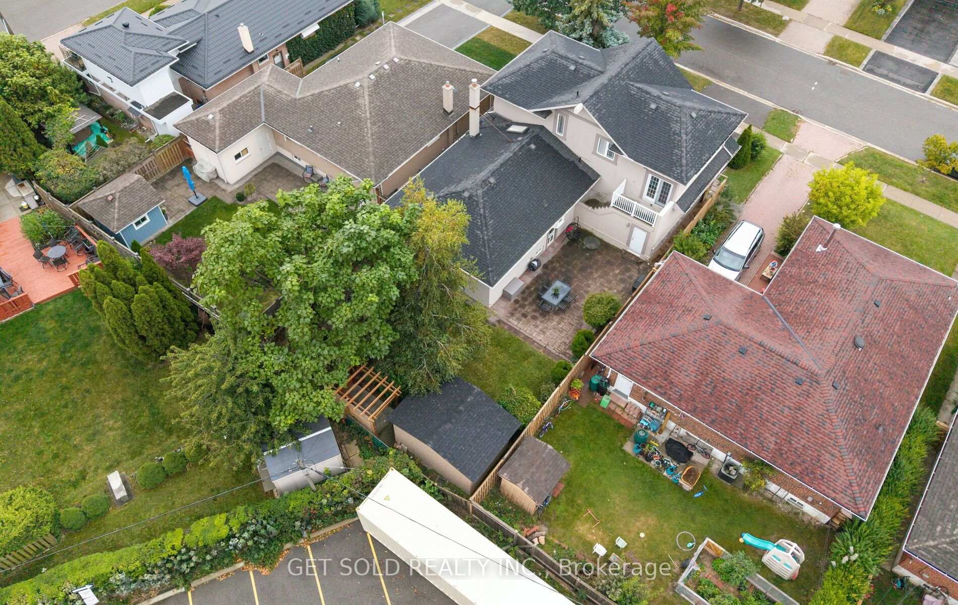 Photo 60 of 19 Feller Road, Etobicoke, Willowridge-Martingrove-Richview — HOMEH