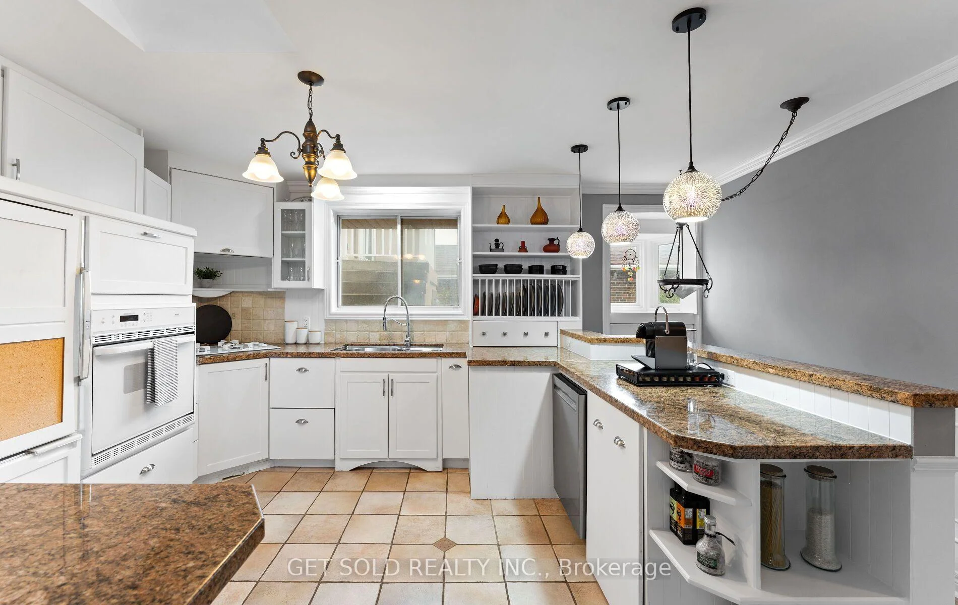 Photo 14 of 19 Feller Road, Etobicoke, Willowridge-Martingrove-Richview — HOMEH