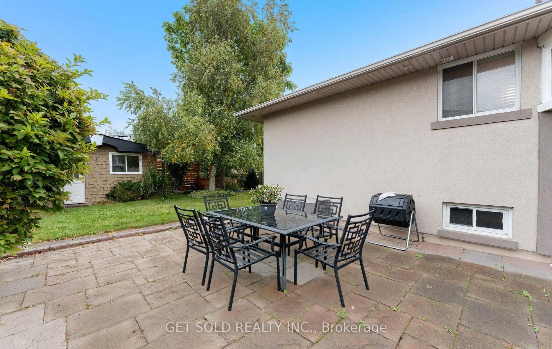 Photo 49 of 19 Feller Road, Etobicoke, Willowridge-Martingrove-Richview — HOMEH
