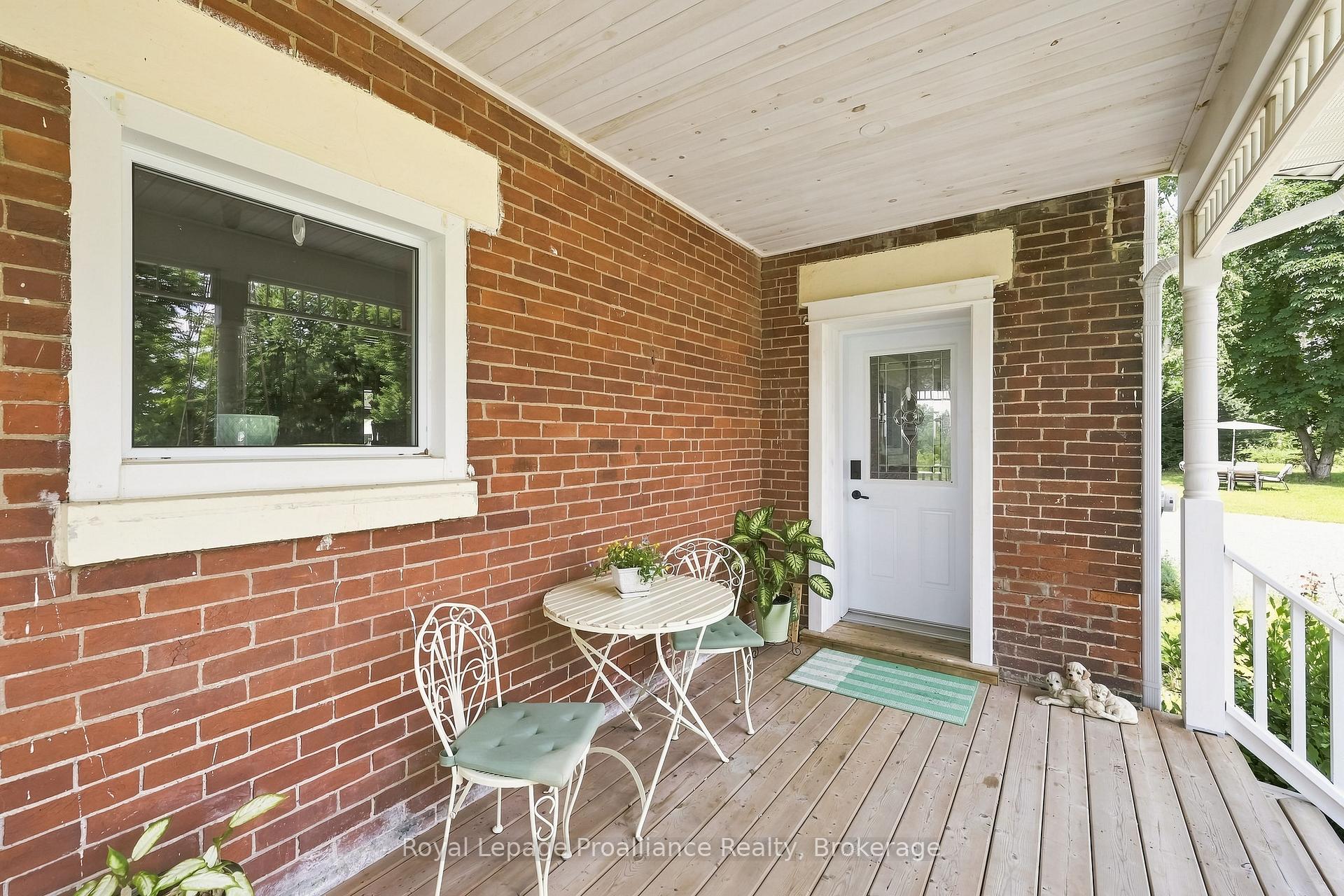 Photo 4 of 1376 Queensborough Road, Tweed, Elzevir (Twp) — HOMEH