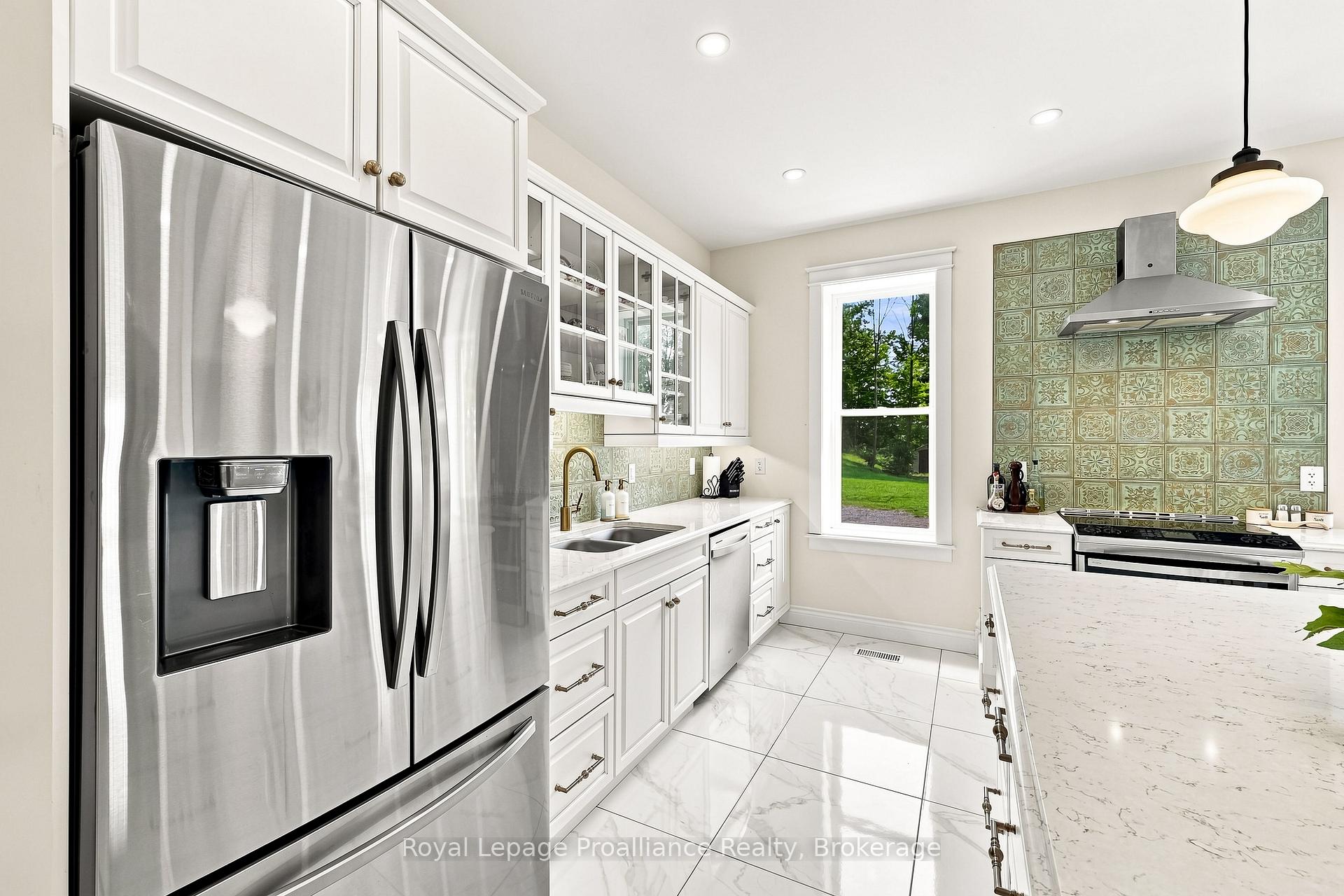 Photo 13 of 1376 Queensborough Road, Tweed, Elzevir (Twp) — HOMEH