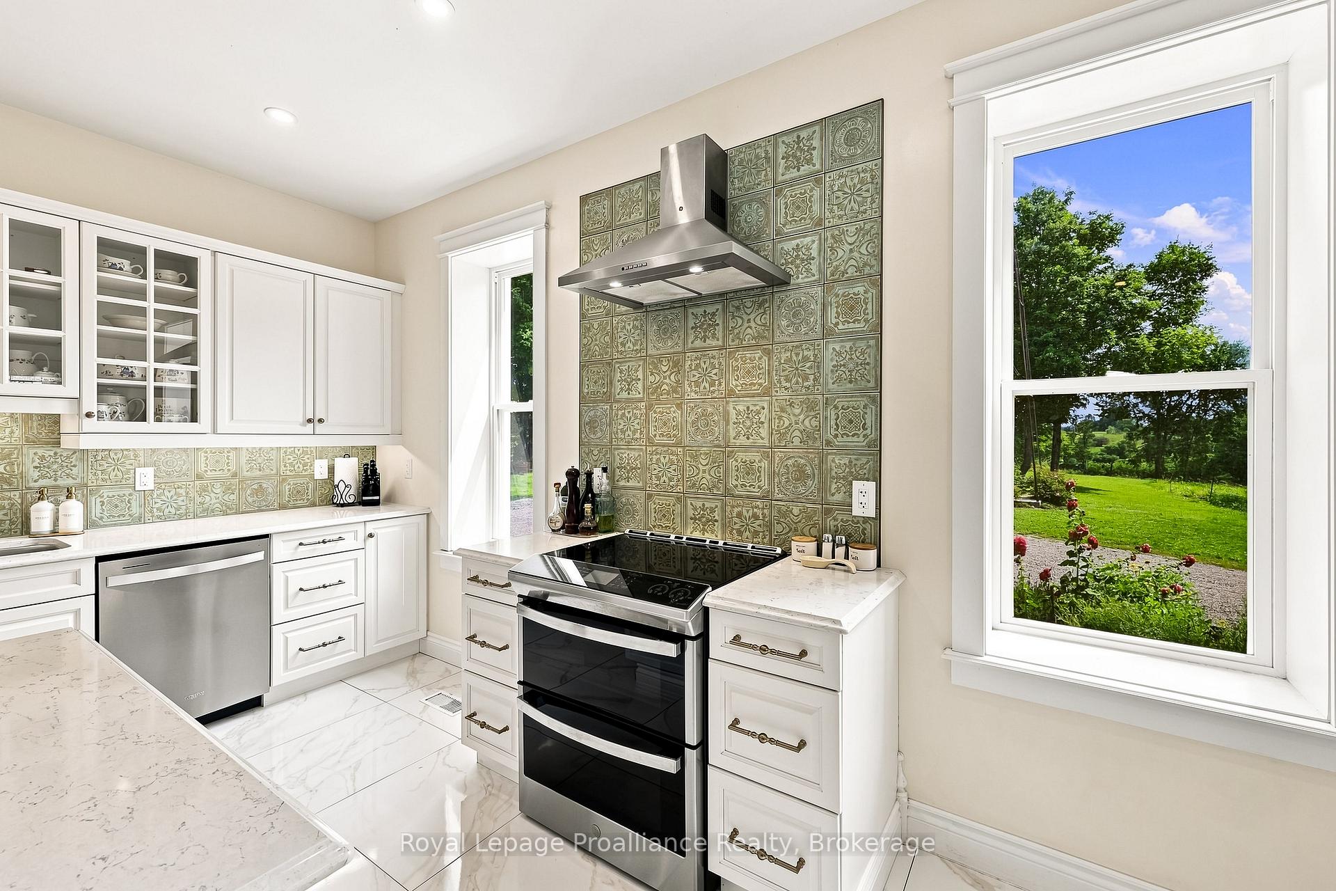 Photo 14 of 1376 Queensborough Road, Tweed, Elzevir (Twp) — HOMEH