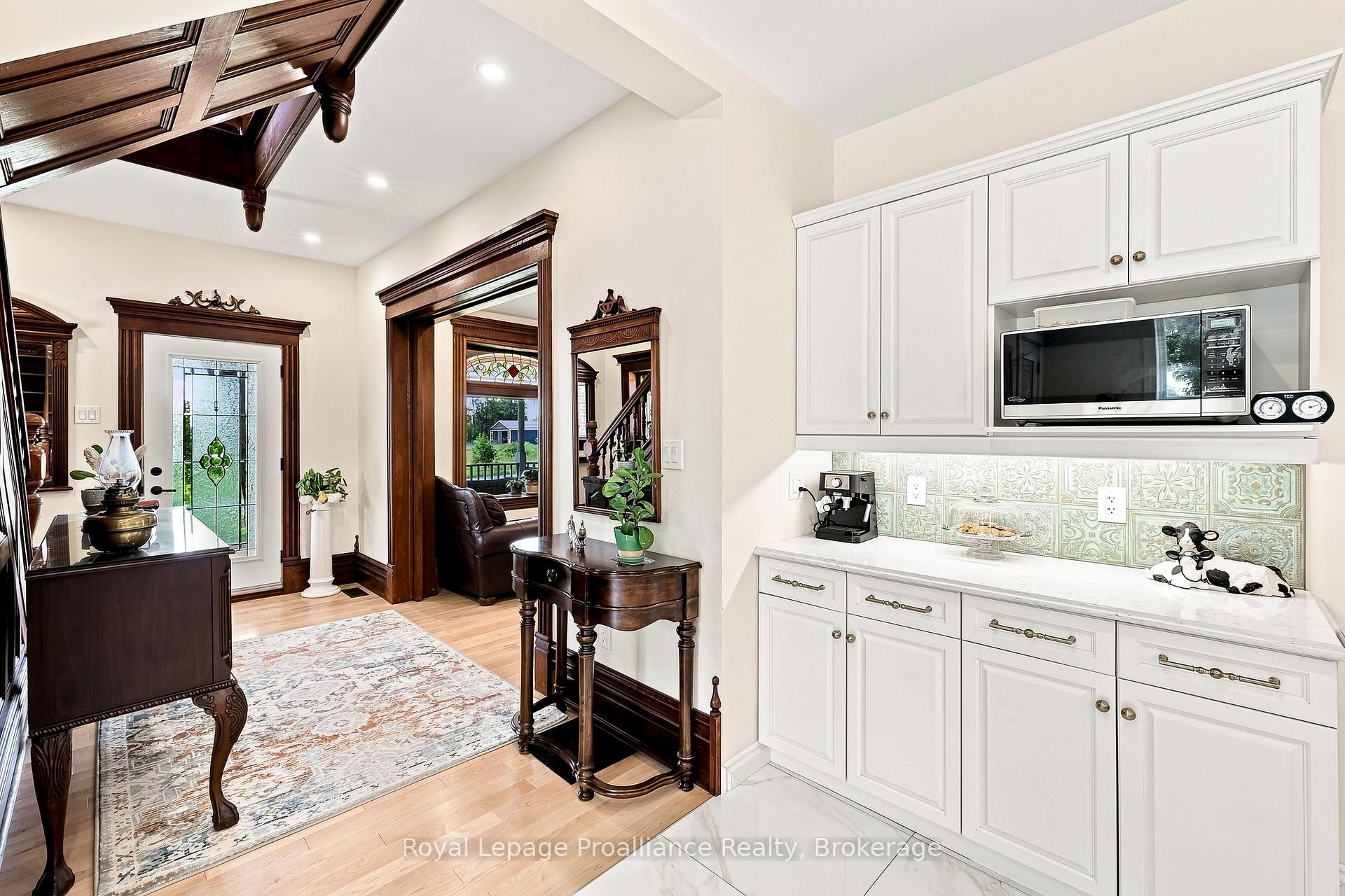Photo 15 of 1376 Queensborough Road, Tweed, Elzevir (Twp) — HOMEH