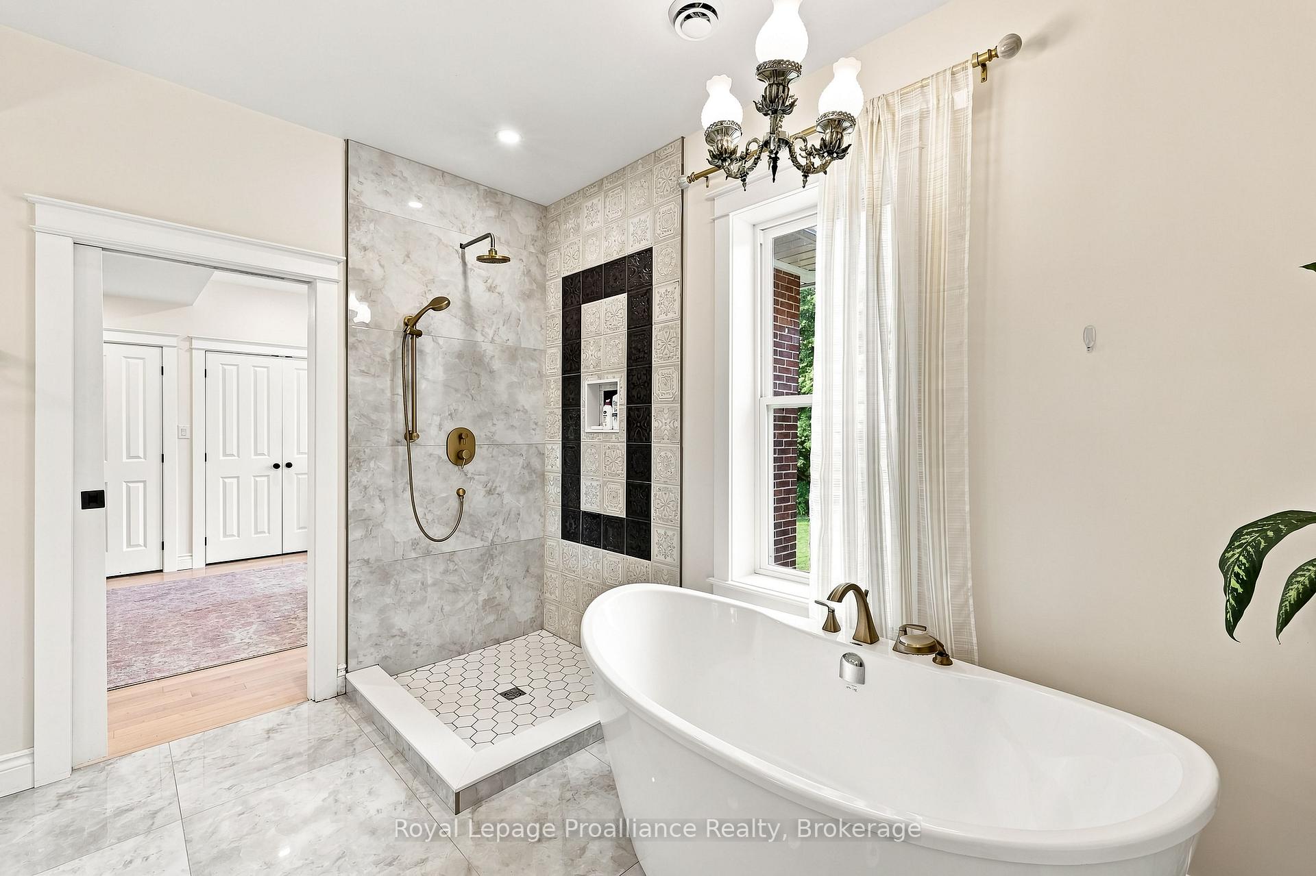 Photo 26 of 1376 Queensborough Road, Tweed, Elzevir (Twp) — HOMEH