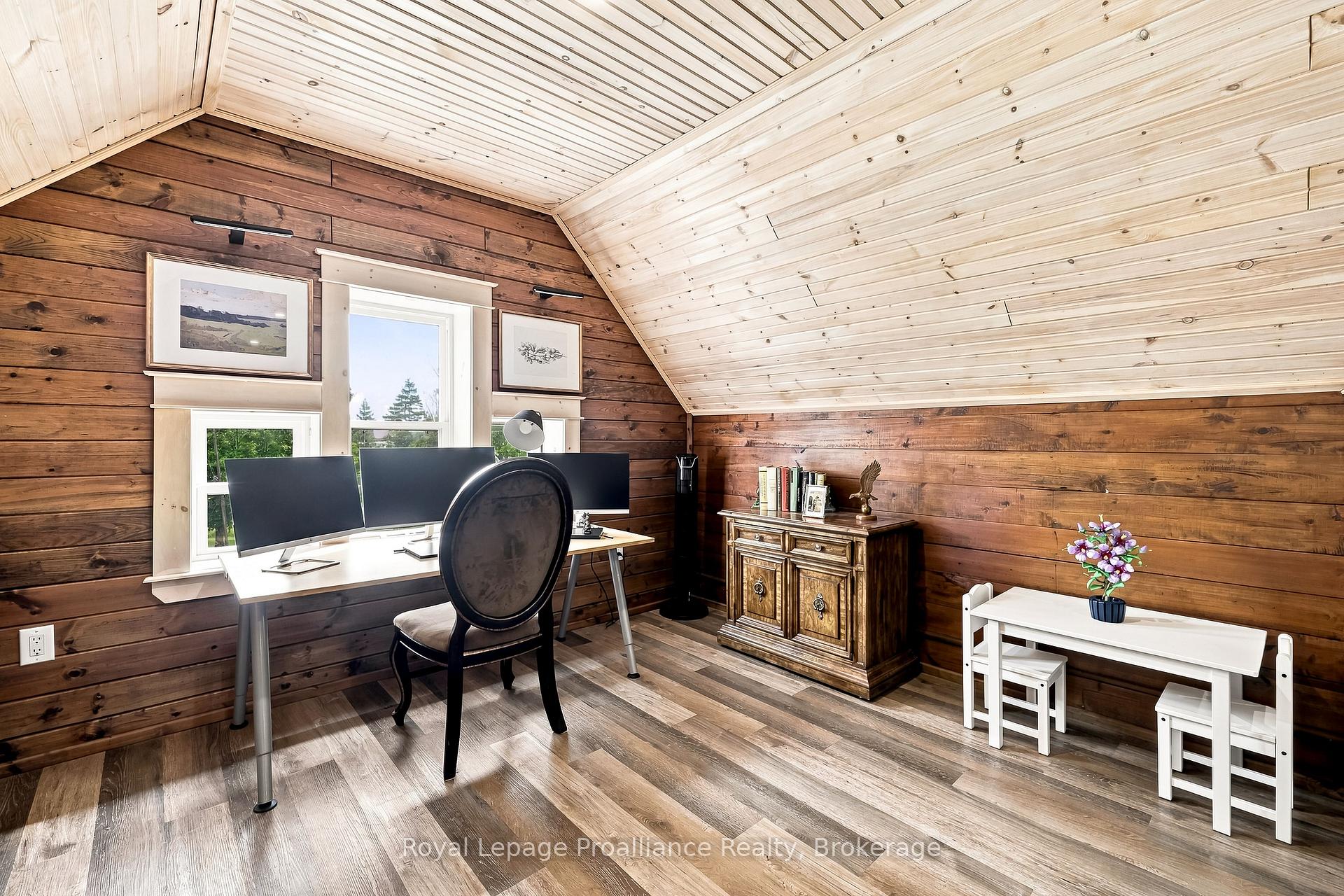 Photo 37 of 1376 Queensborough Road, Tweed, Elzevir (Twp) — HOMEH