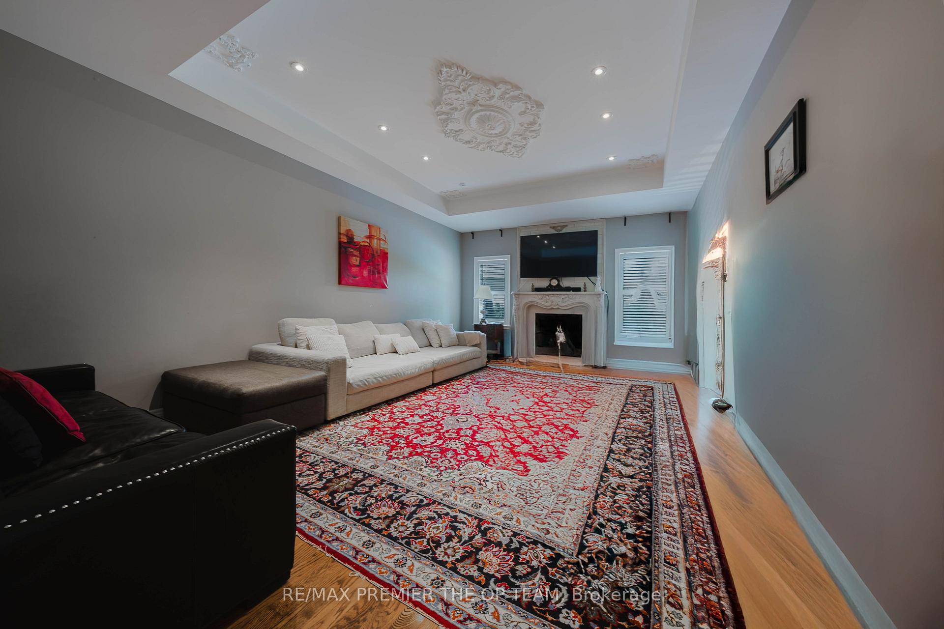 Photo 22 of 56 Park Ridge Drive, Vaughan, Kleinburg — HOMEH