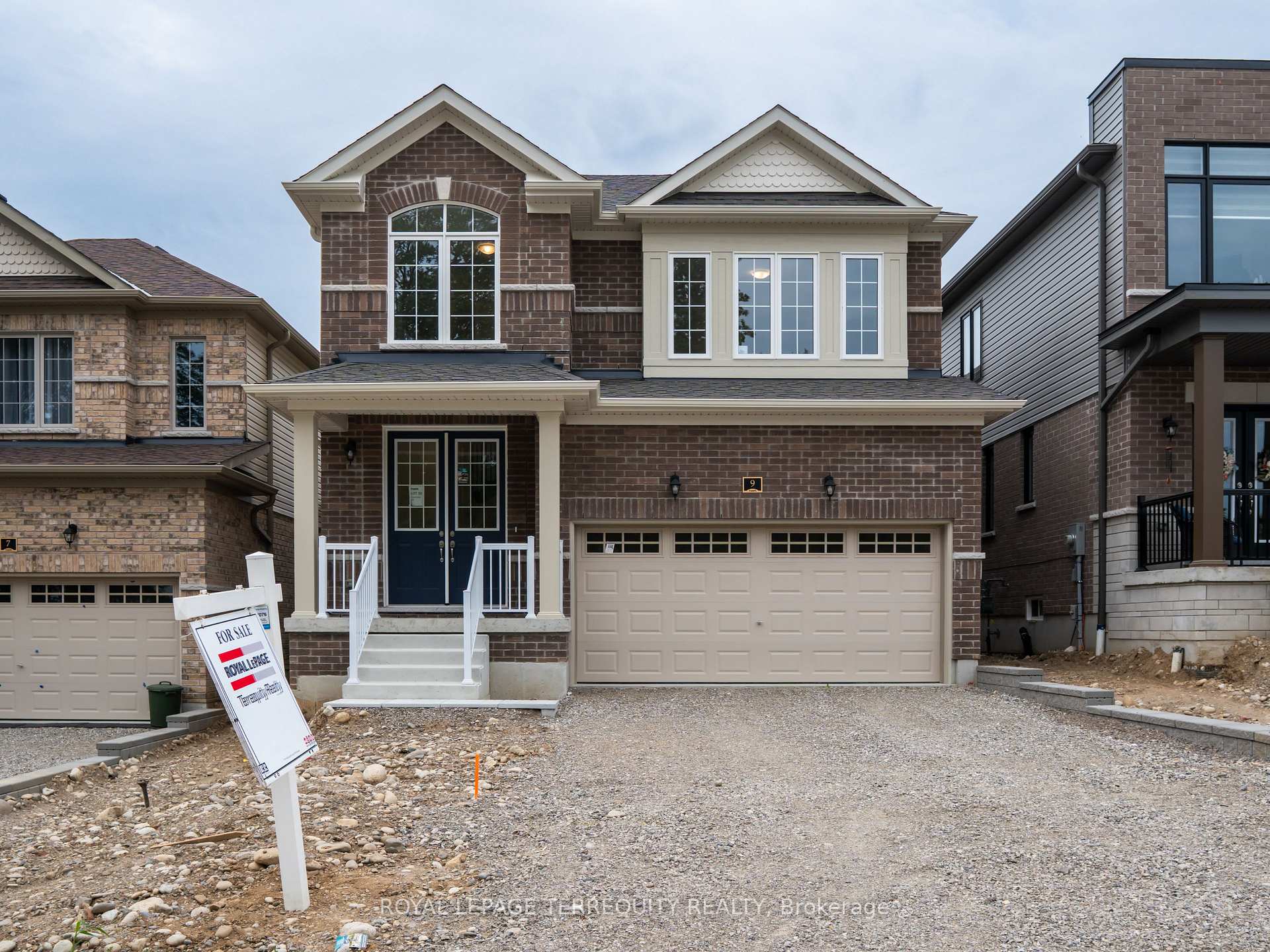 Photo 2 of 9 Southern Avenue, Brant, Paris — HOMEH
