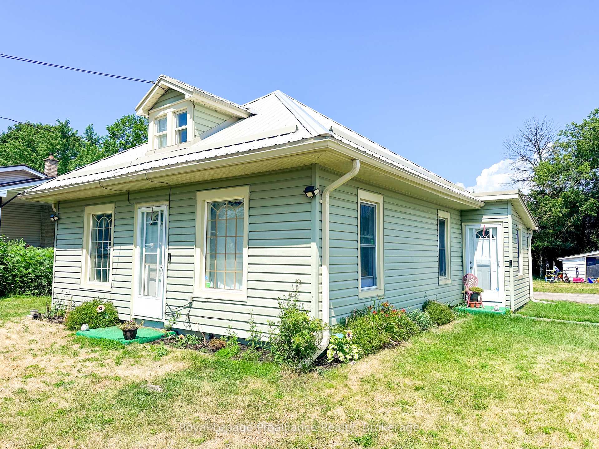 Photo of 16 Huffman Road