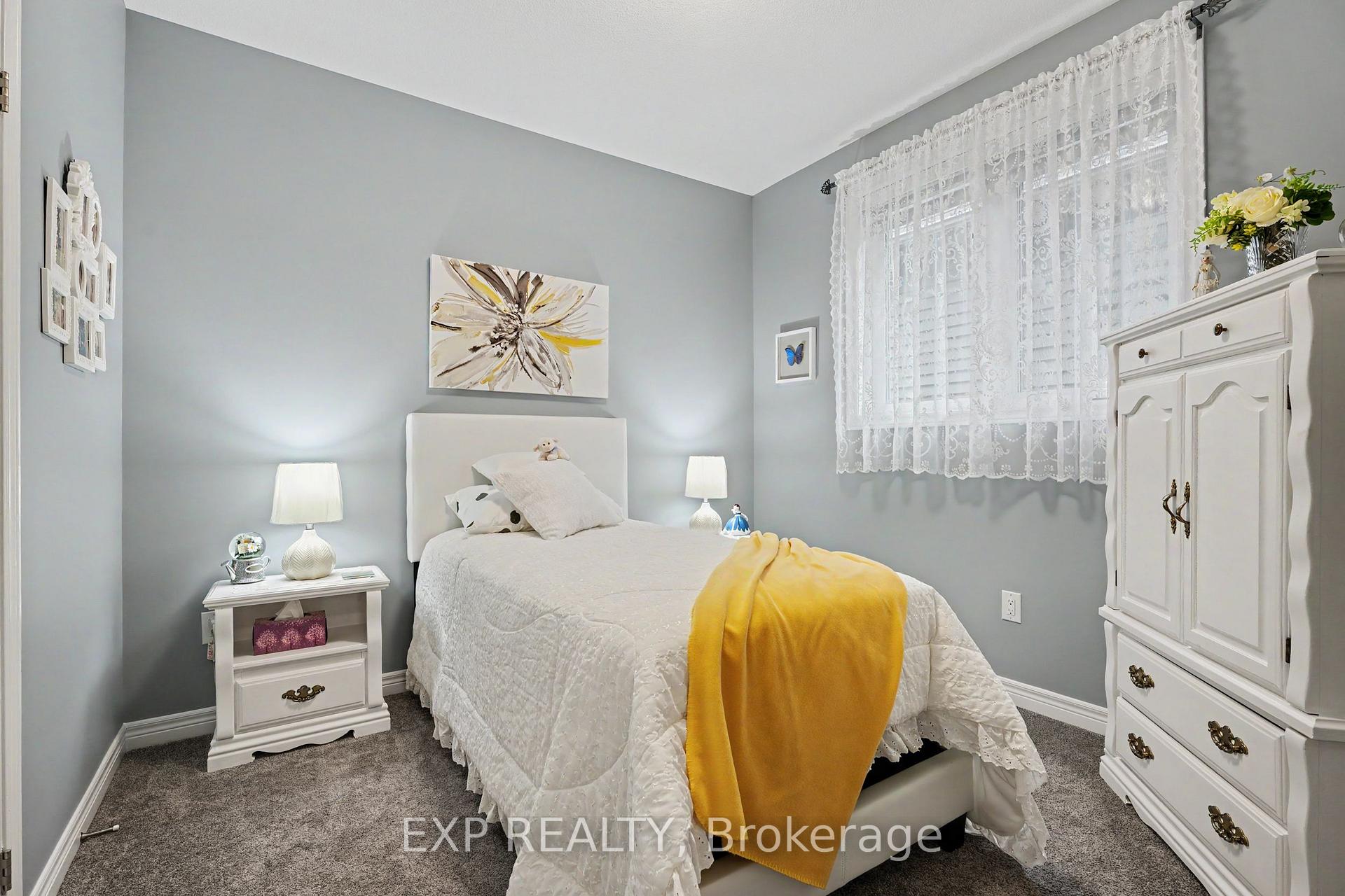 Photo 9 of 49 Campbell Street, Thorold, Hurricane/Merrittville — HOMEH