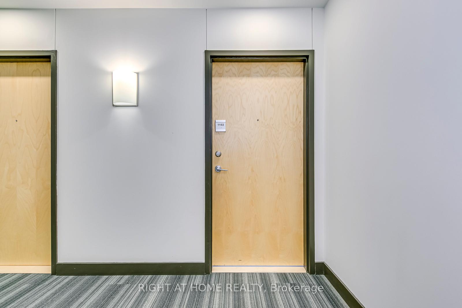 Photo 6 of Unit 1102, 100 Garment Street, Kitchener, City Commercial Core — HOMEH