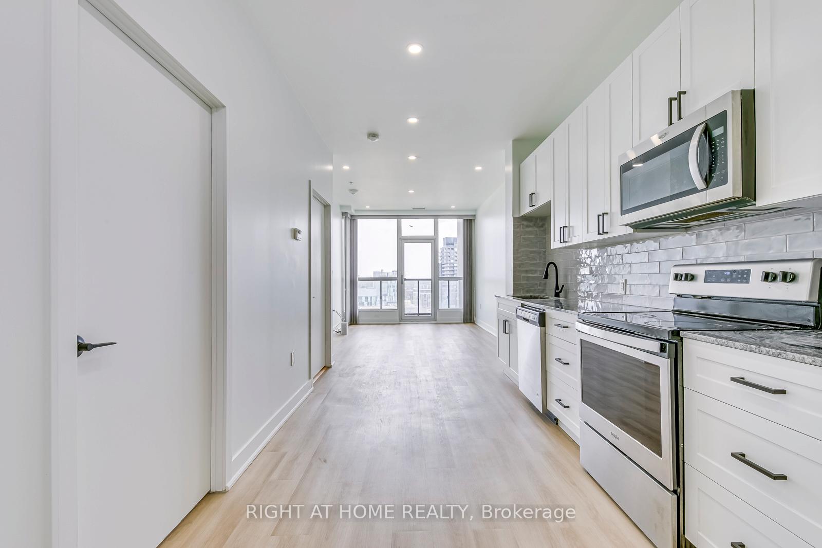 Photo 9 of Unit 1102, 100 Garment Street, Kitchener, City Commercial Core — HOMEH