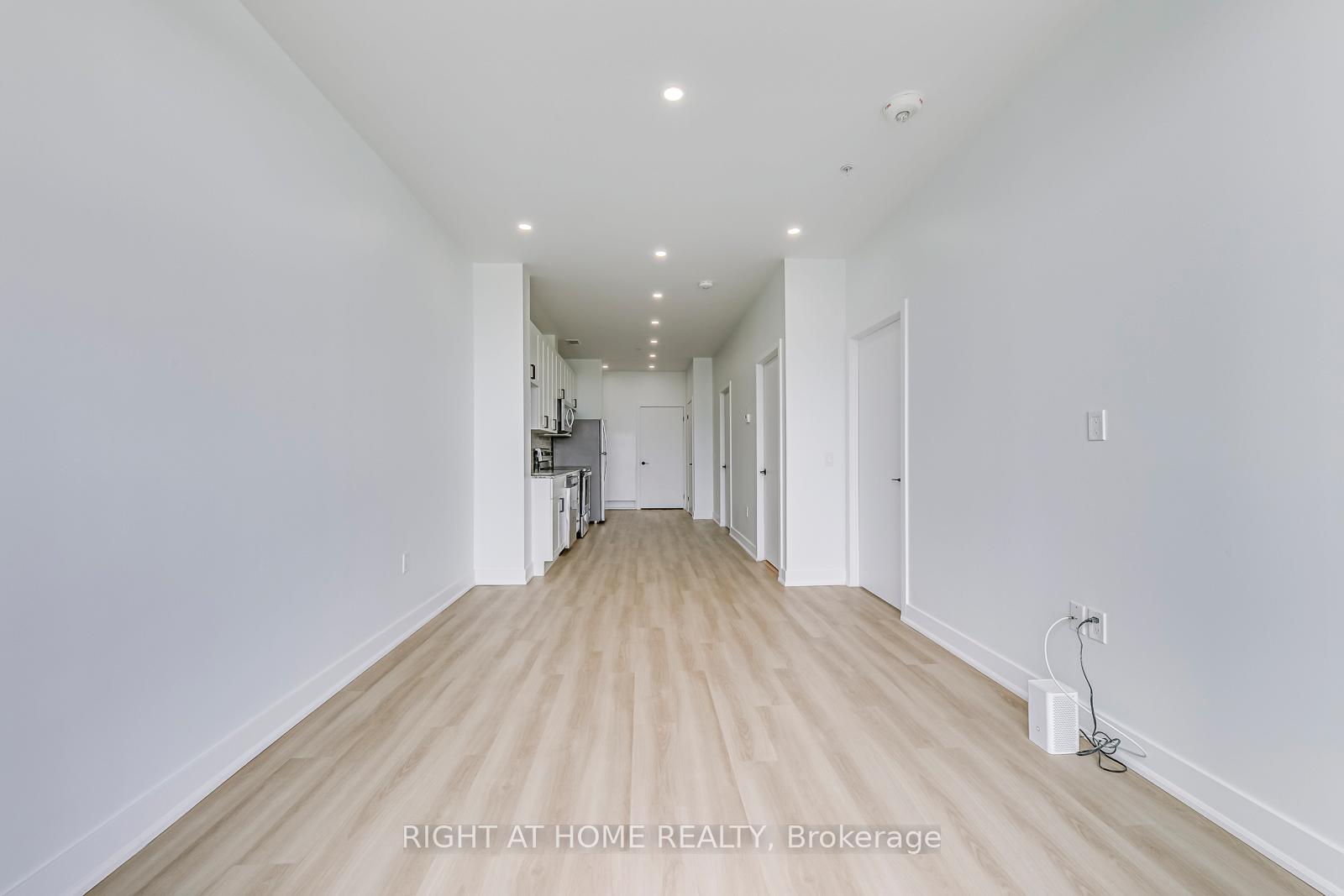 Photo 14 of Unit 1102, 100 Garment Street, Kitchener, City Commercial Core — HOMEH