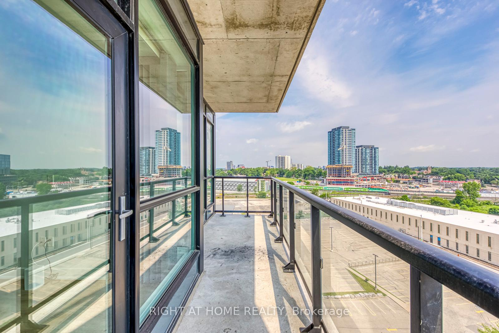 Photo 15 of Unit 1102, 100 Garment Street, Kitchener, City Commercial Core — HOMEH