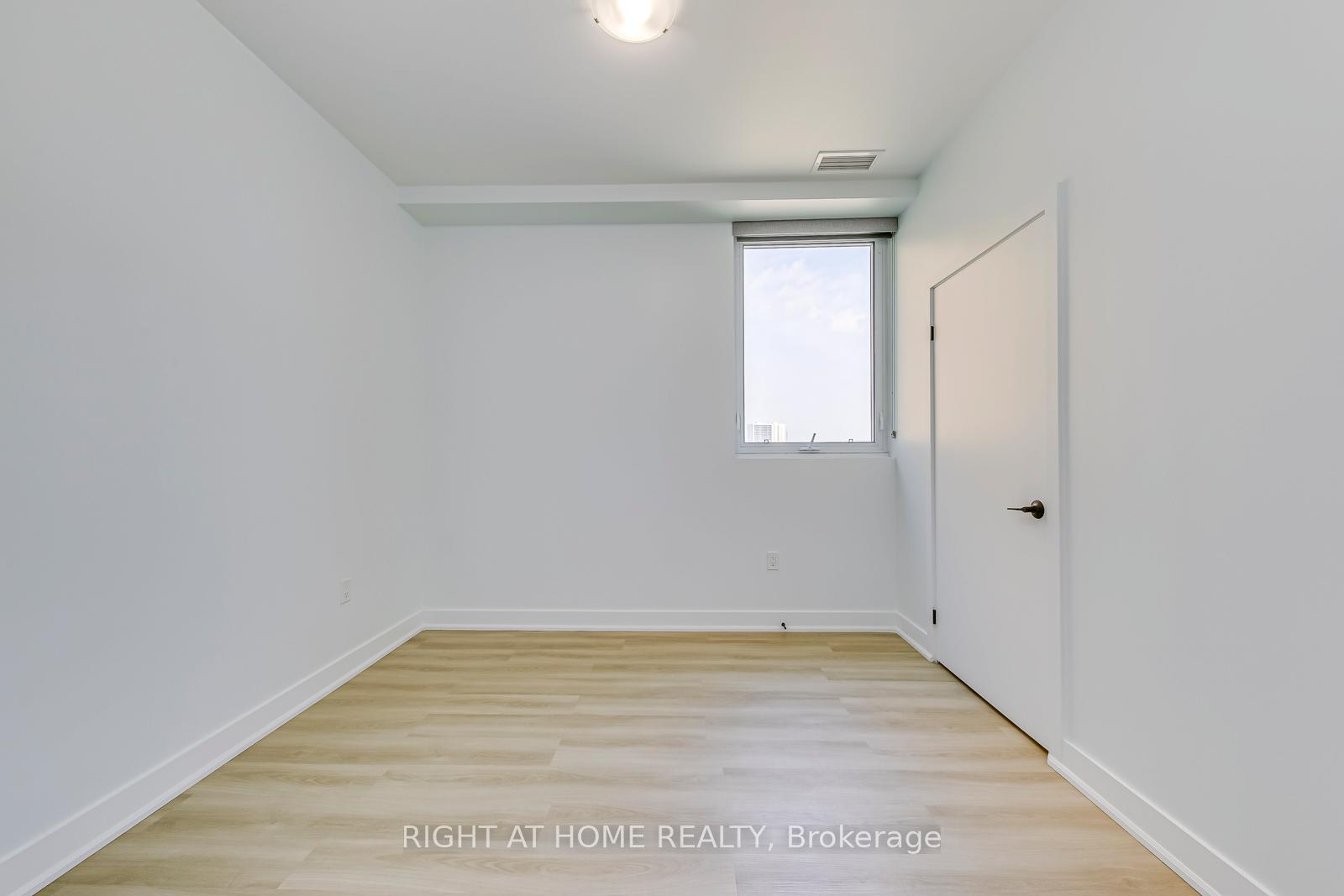 Photo 24 of Unit 1102, 100 Garment Street, Kitchener, City Commercial Core — HOMEH