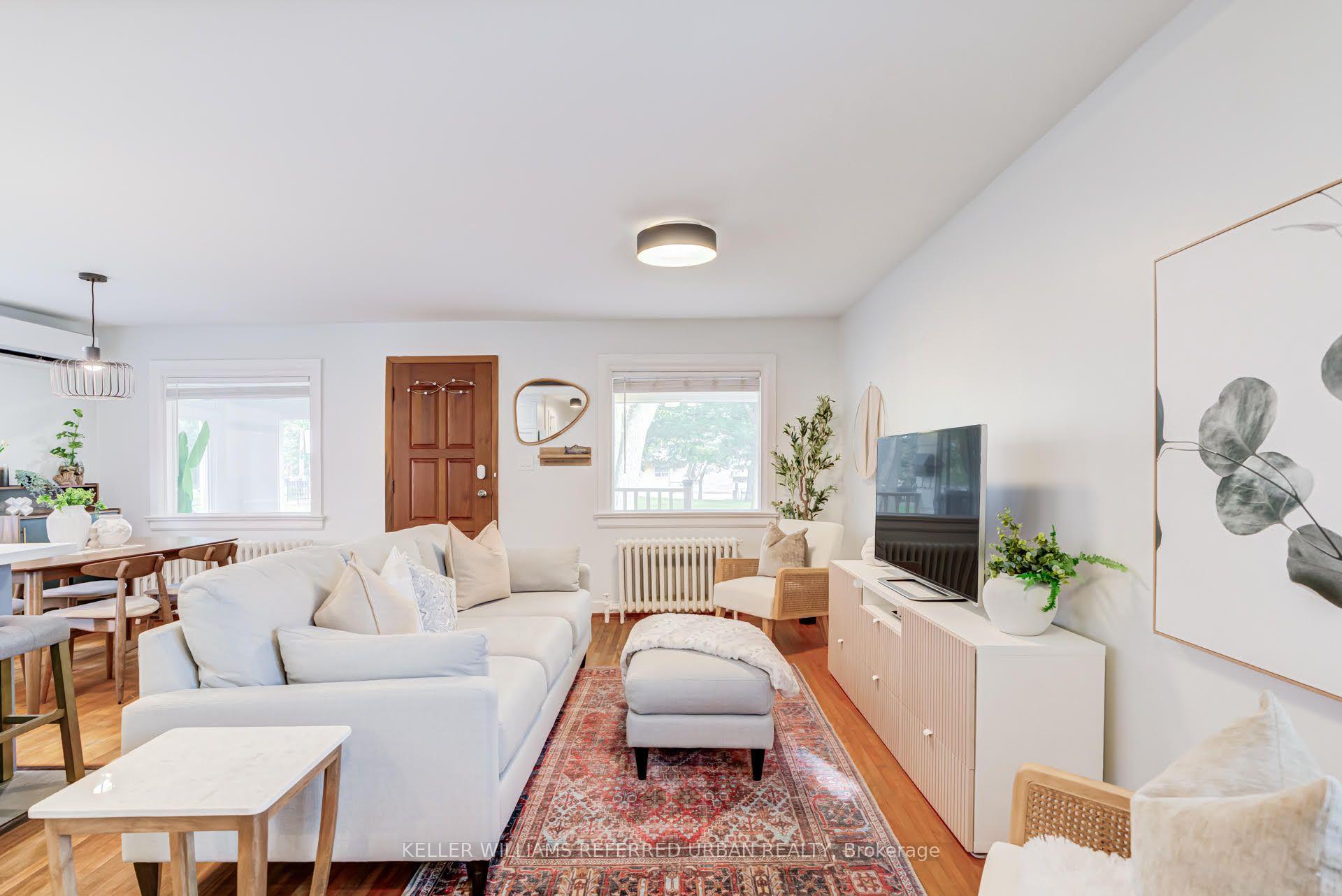 Photo 13 of 22 Long Branch Avenue, Etobicoke, Long Branch — HOMEH