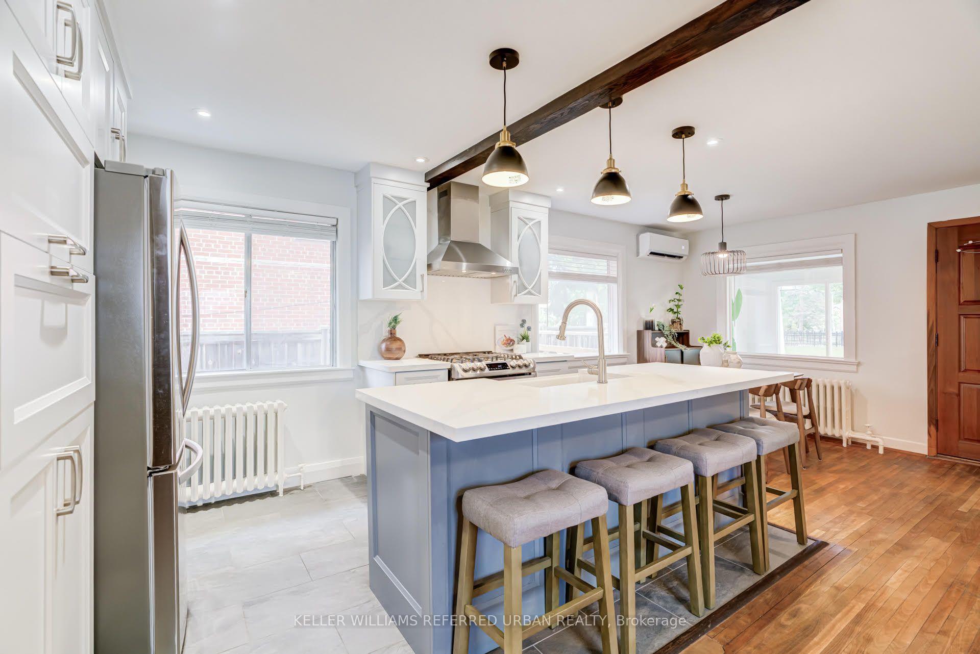 Photo 15 of 22 Long Branch Avenue, Etobicoke, Long Branch — HOMEH