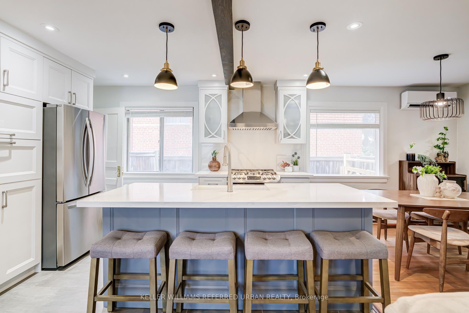 Photo 16 of 22 Long Branch Avenue, Etobicoke, Long Branch — HOMEH
