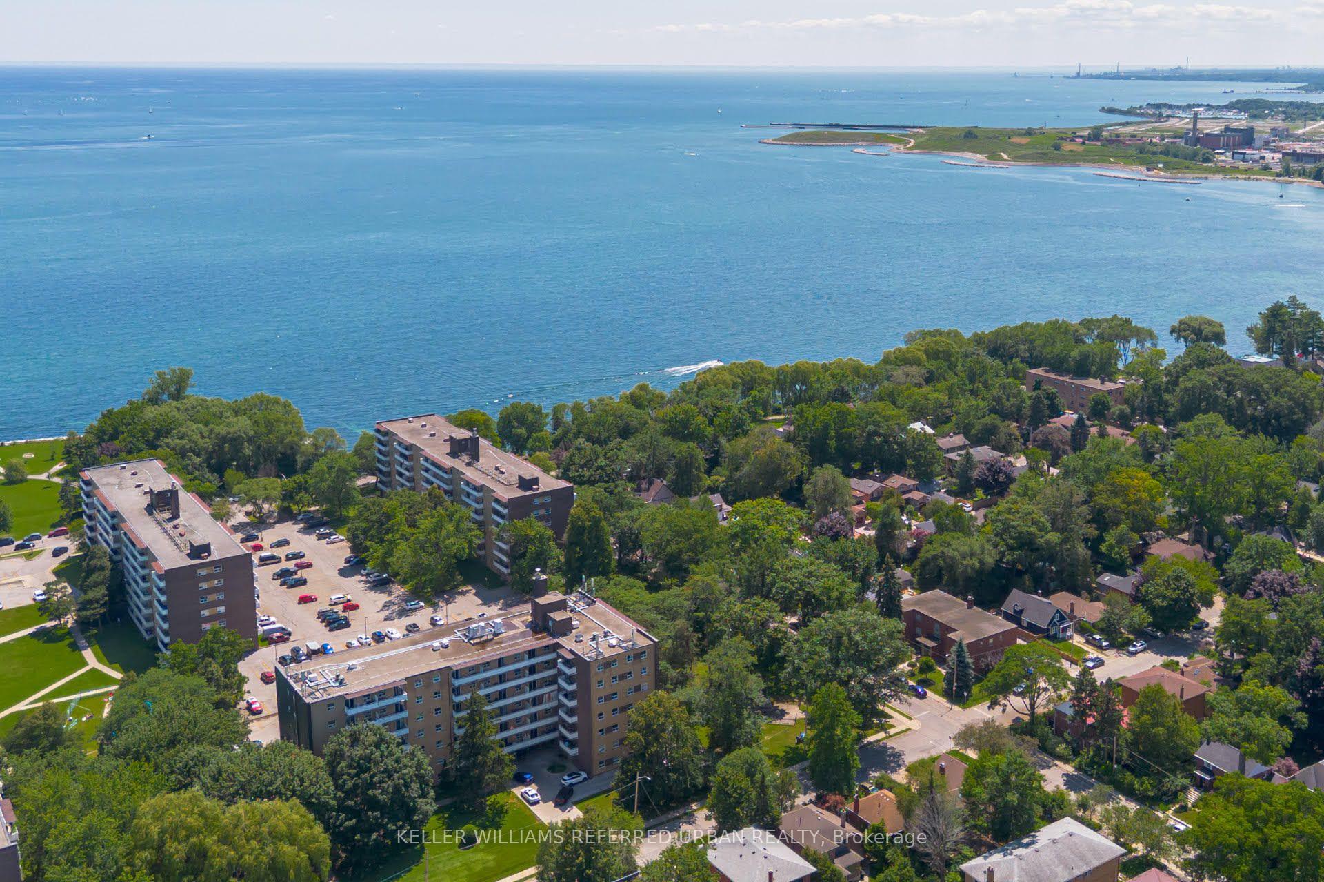 Photo 44 of 22 Long Branch Avenue, Etobicoke, Long Branch — HOMEH