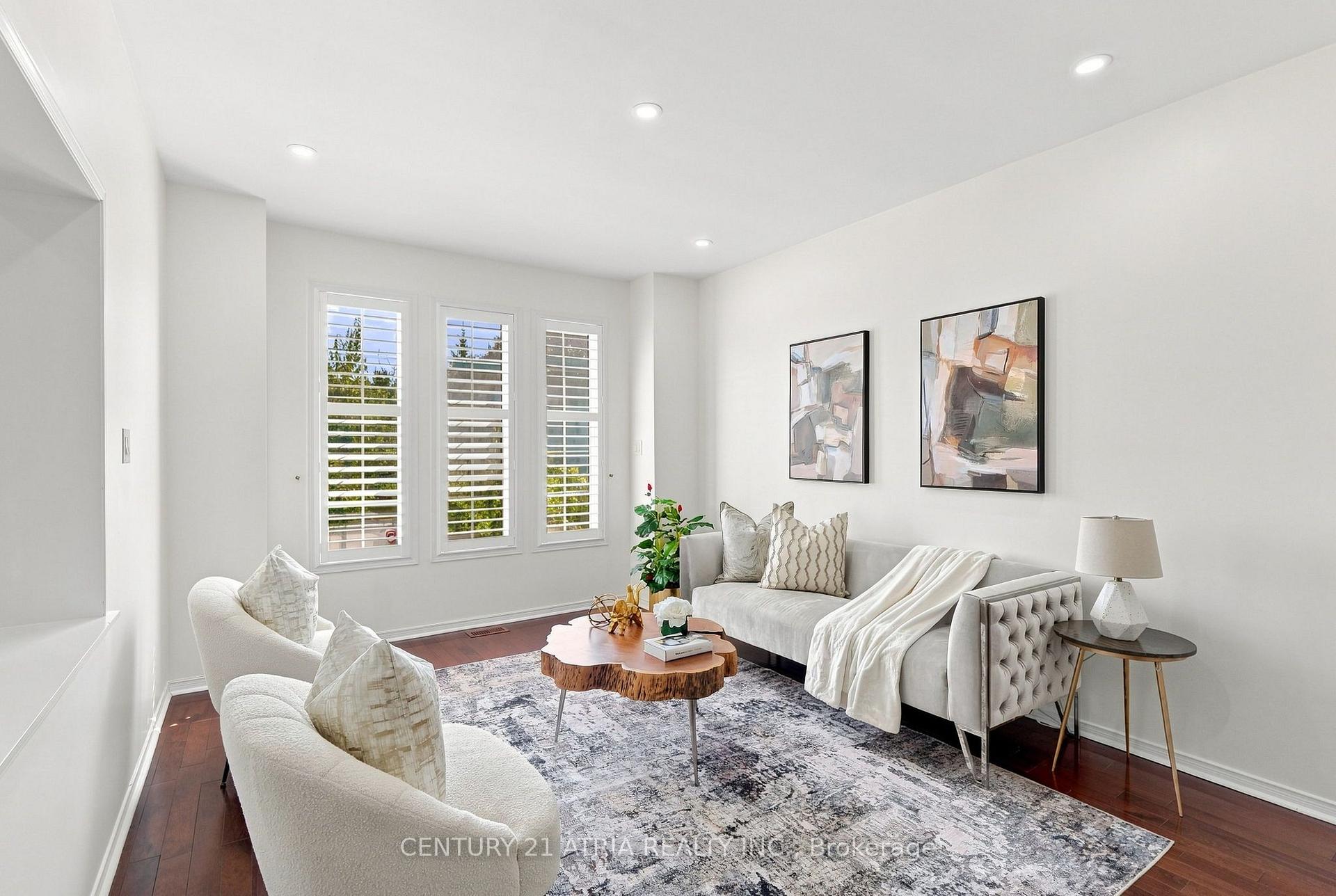 Photo 5 of 136 Rollinghill Road, Richmond Hill, Jefferson — HOMEH