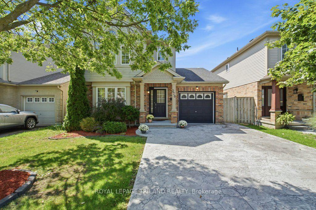 Front of 270 South Leaksdale Circle