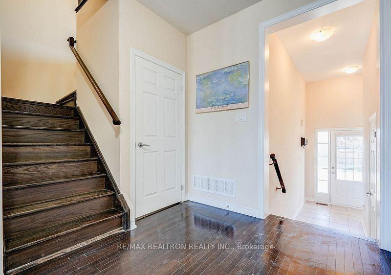 Photo 3 of 13305 Bathurst Street, Richmond Hill, Oak Ridges — HOMEH