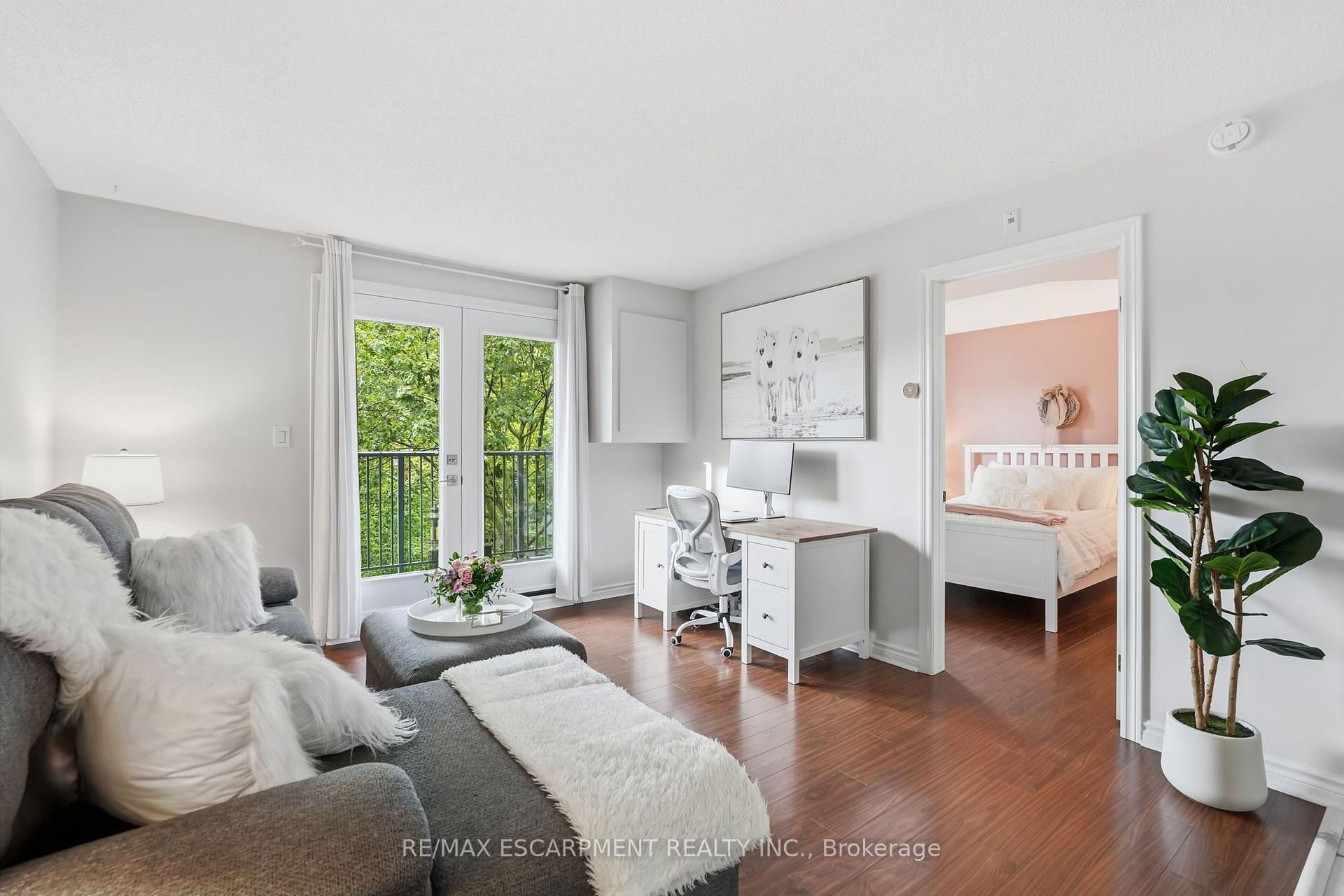 Photo 1 of Unit 322, 2030 Cleaver Avenue, Burlington, Headon — HOMEH