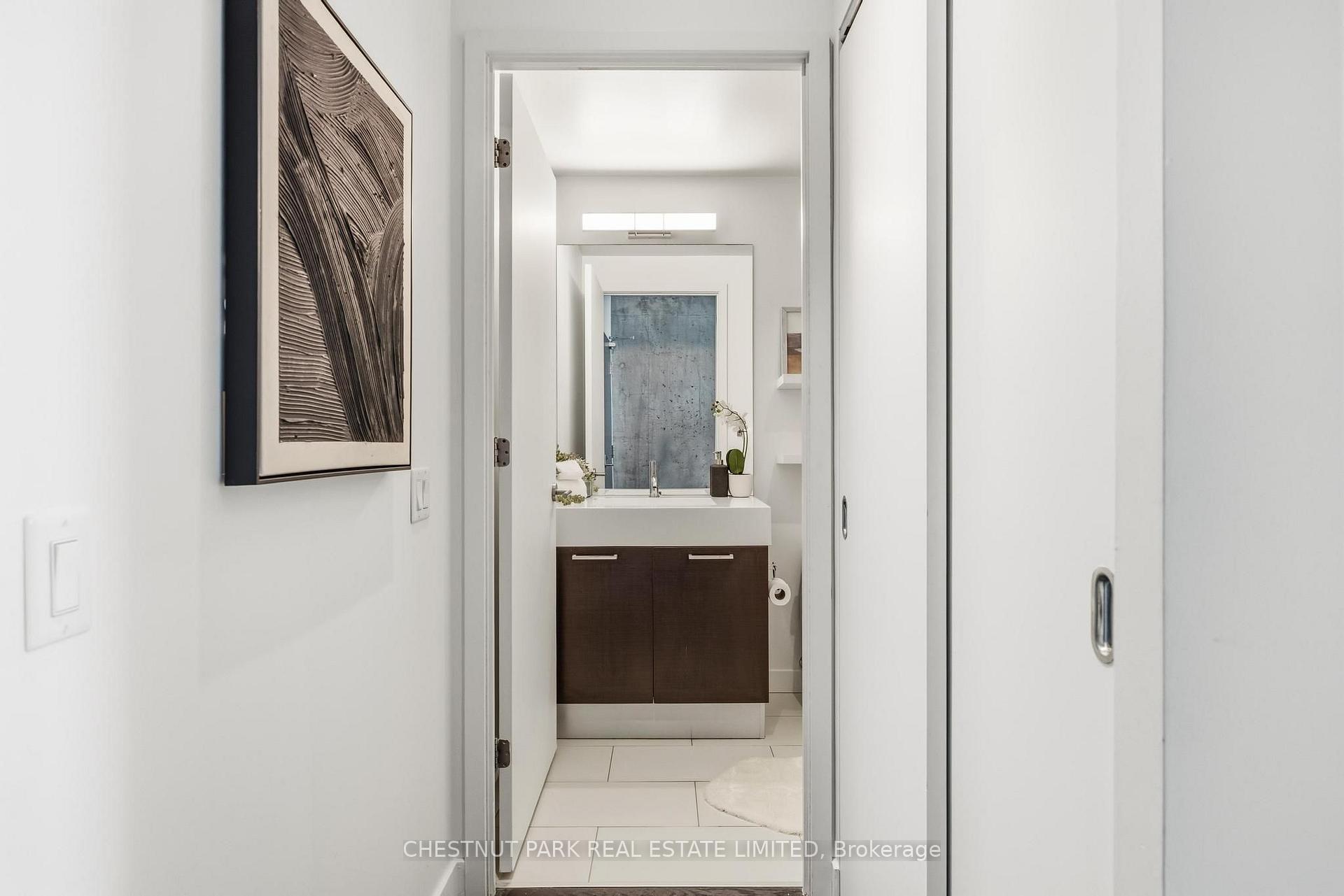 Photo 11 of Unit 901, 90 Broadview Avenue, Toronto, South Riverdale — HOMEH