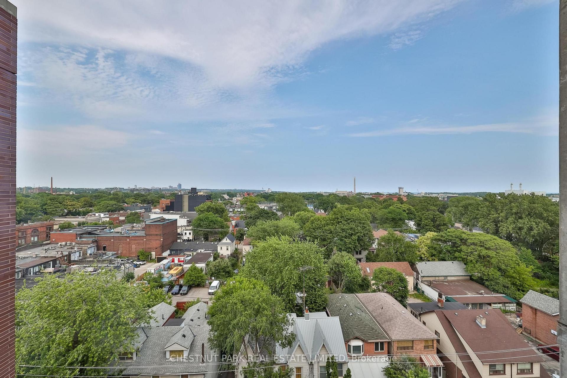 Photo 13 of Unit 901, 90 Broadview Avenue, Toronto, South Riverdale — HOMEH
