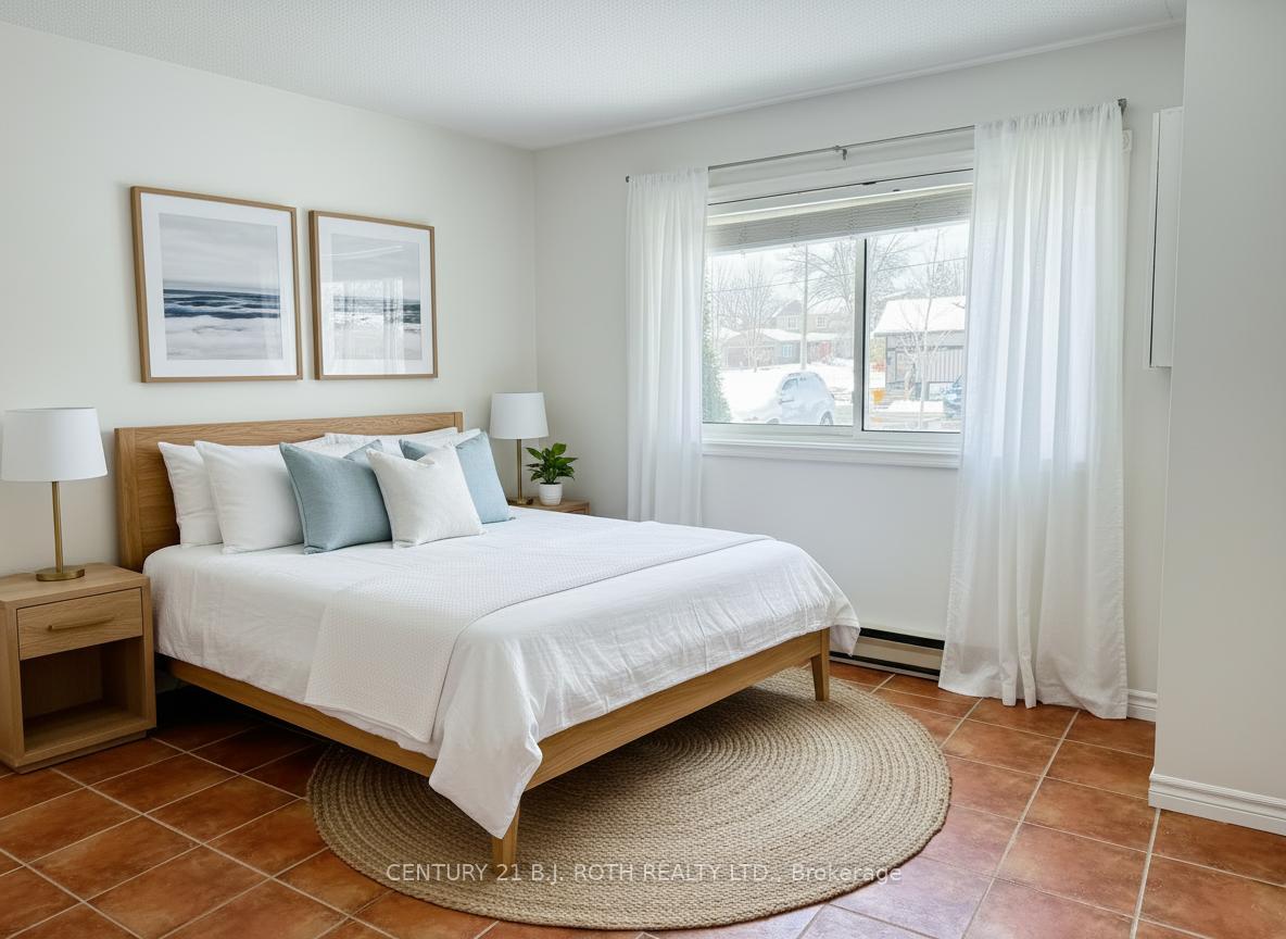 Photo 10 of Unit 9, 51 Laguna Parkway, Ramara, Rural Ramara — HOMEH
