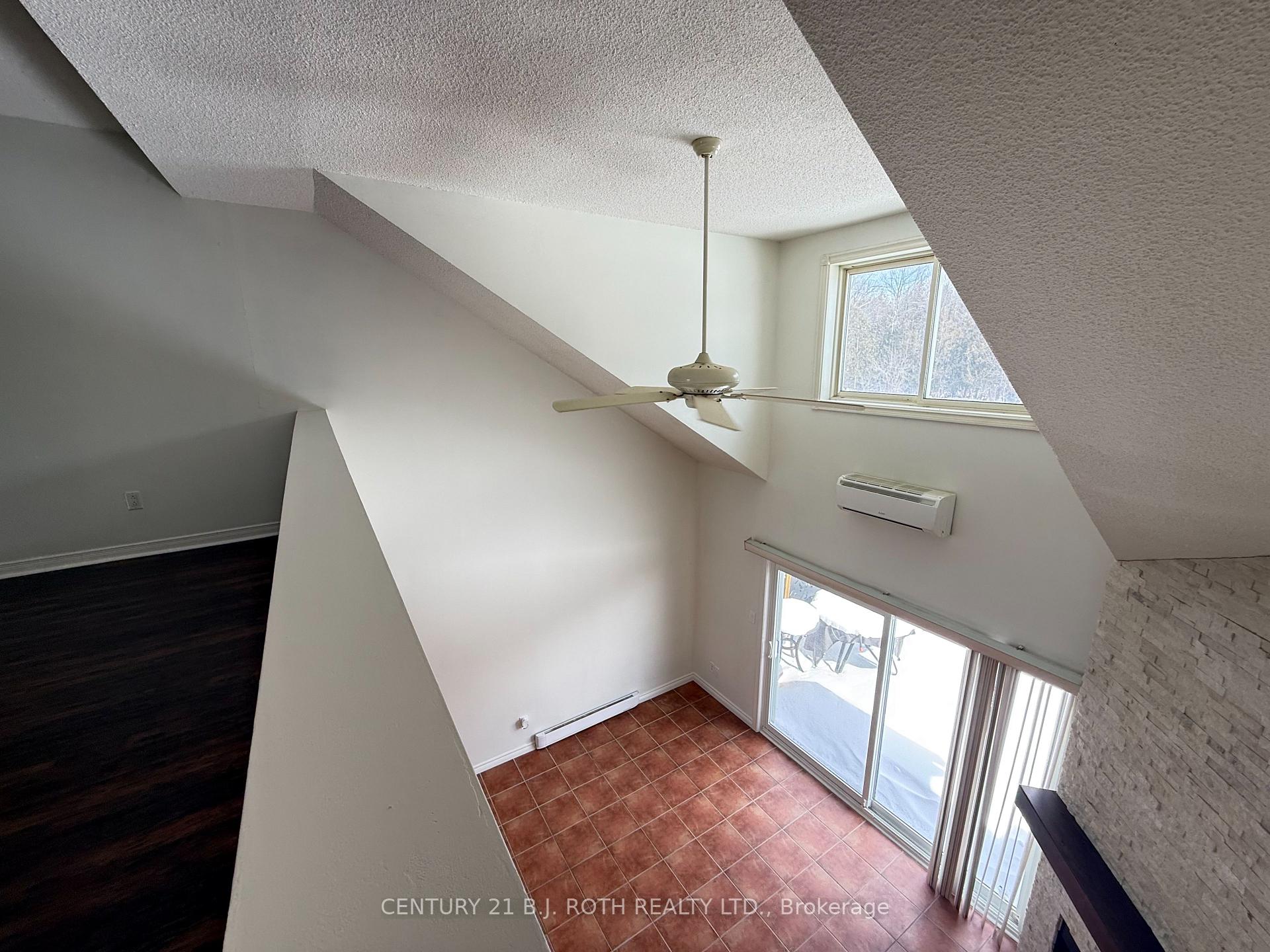 Photo 16 of Unit 9, 51 Laguna Parkway, Ramara, Rural Ramara — HOMEH