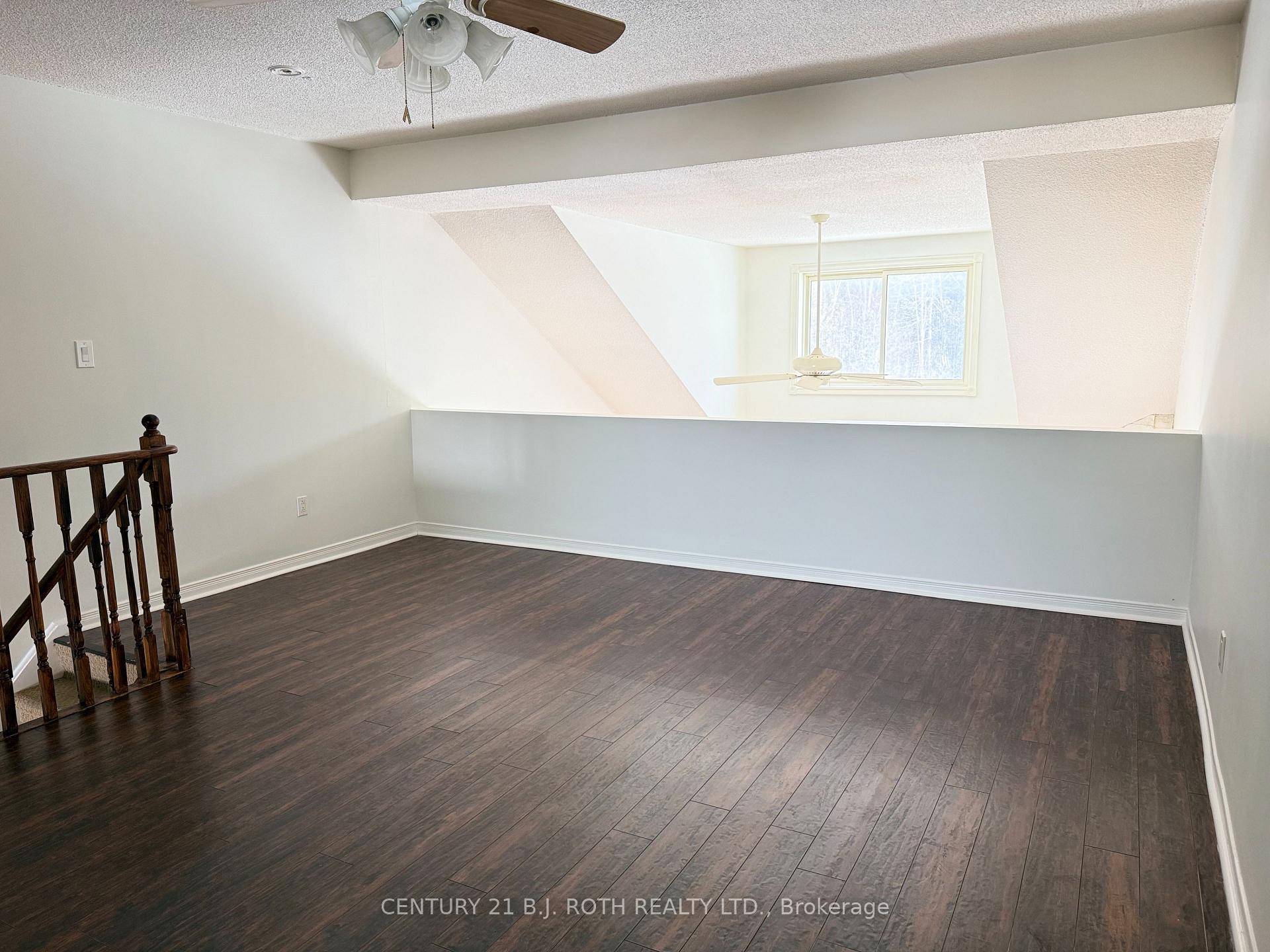 Photo 19 of Unit 9, 51 Laguna Parkway, Ramara, Rural Ramara — HOMEH