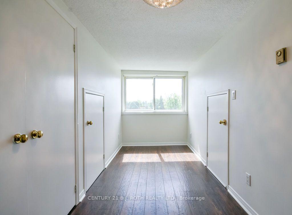 Photo 22 of Unit 9, 51 Laguna Parkway, Ramara, Rural Ramara — HOMEH