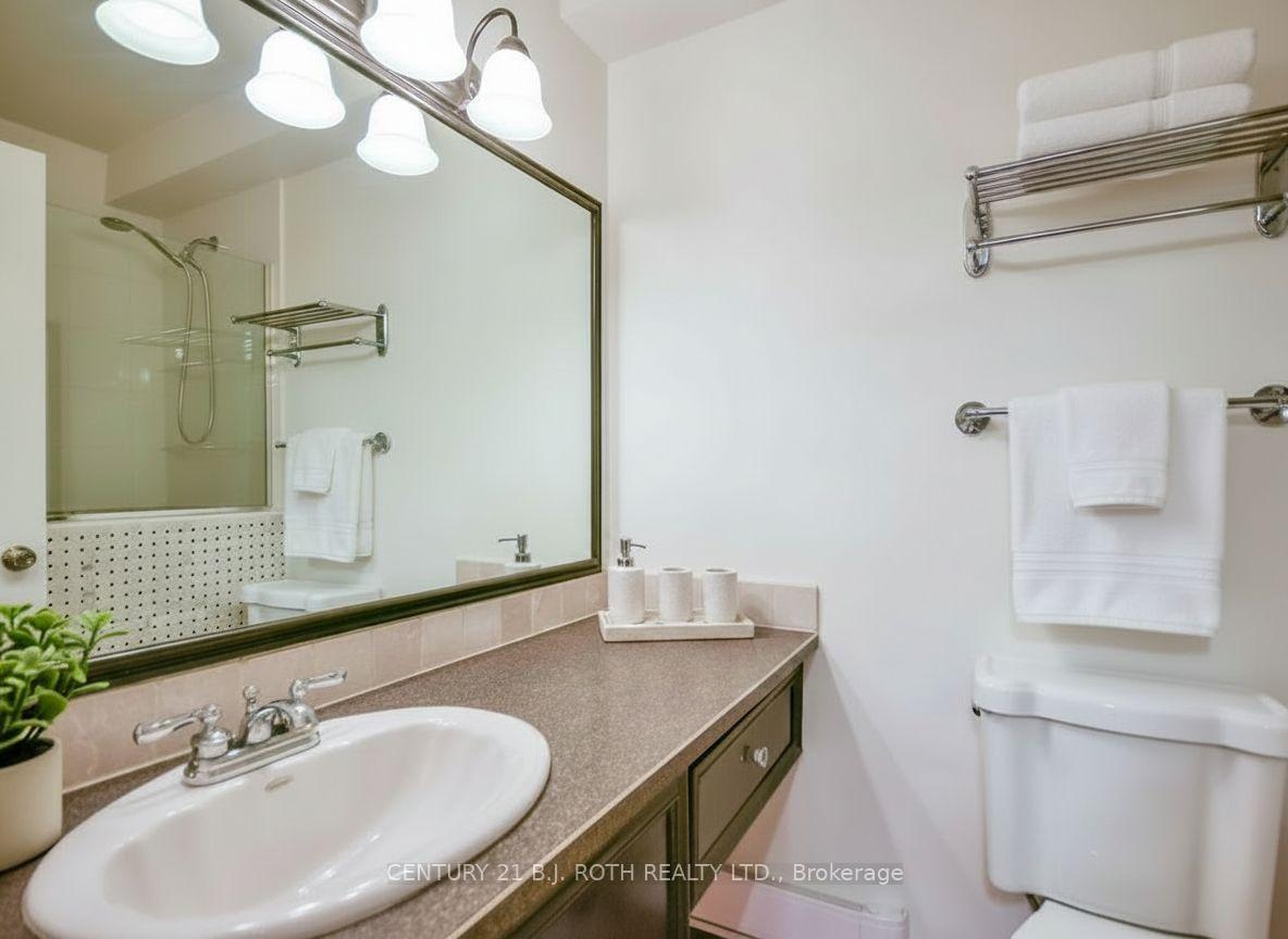 Photo 27 of Unit 9, 51 Laguna Parkway, Ramara, Rural Ramara — HOMEH